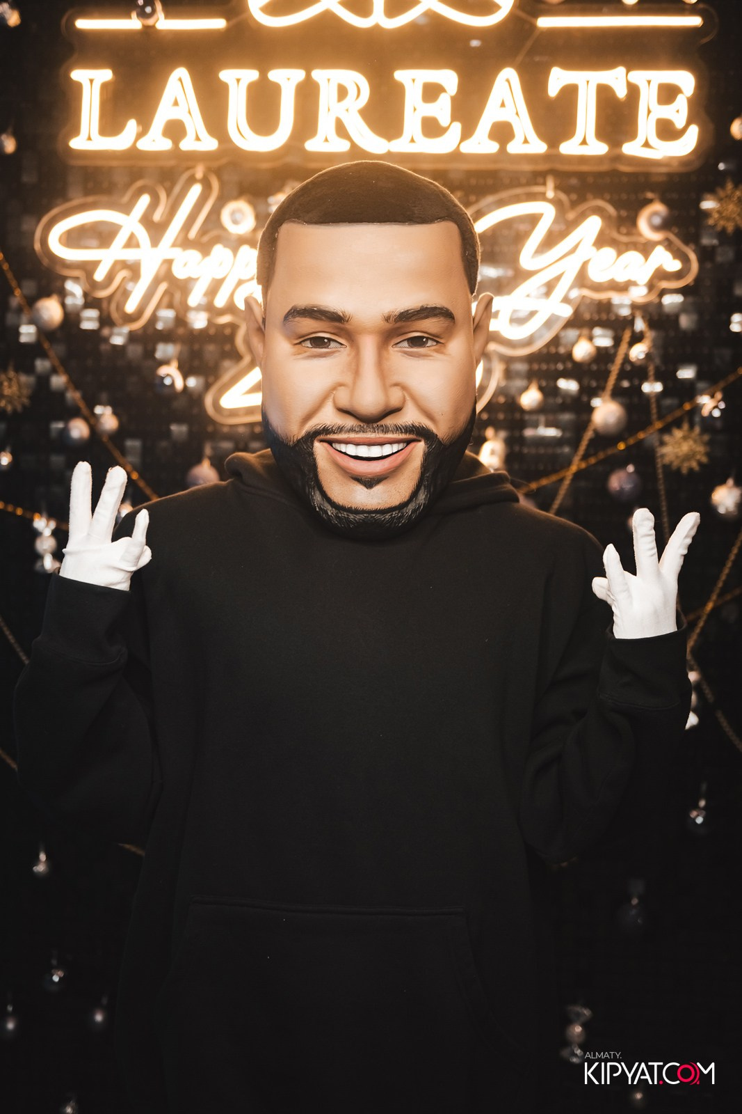 LAUREATE GRANDE CAFE. КИПЯТКОМ АЛМАТЫ!