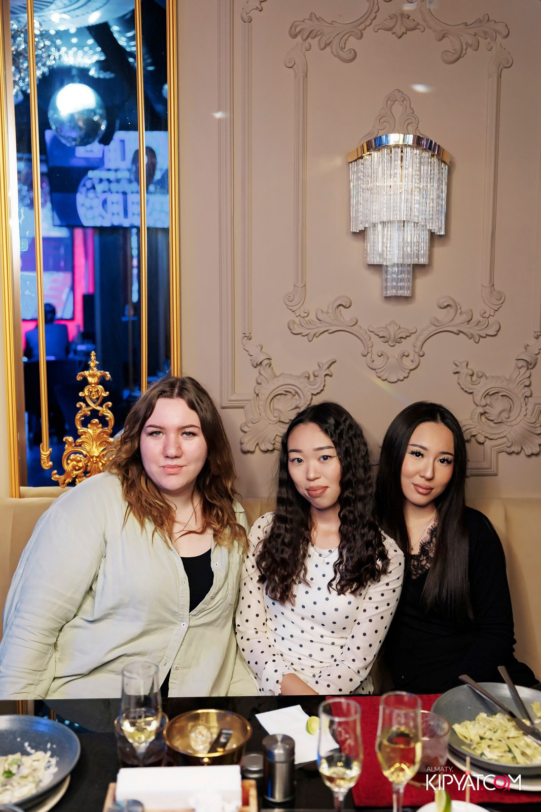 ЗАЯ, НА БИС. КИПЯТКОМ АЛМАТЫ! Фотосъемка мероприятий в Алматы