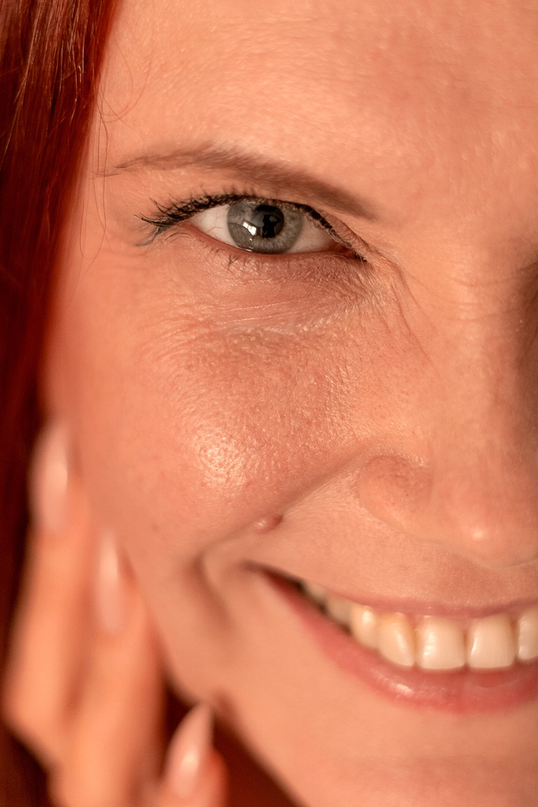 Алена и дочь Злата. Семейный и женский фотограф, контент фотосессия в Екатеринбурге