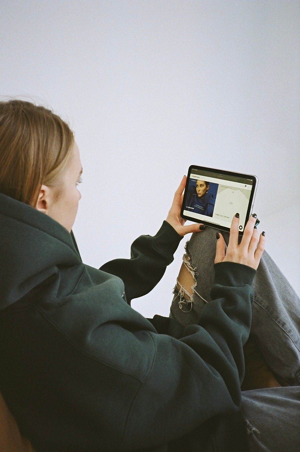 One Phrase. Wedding reels and photo