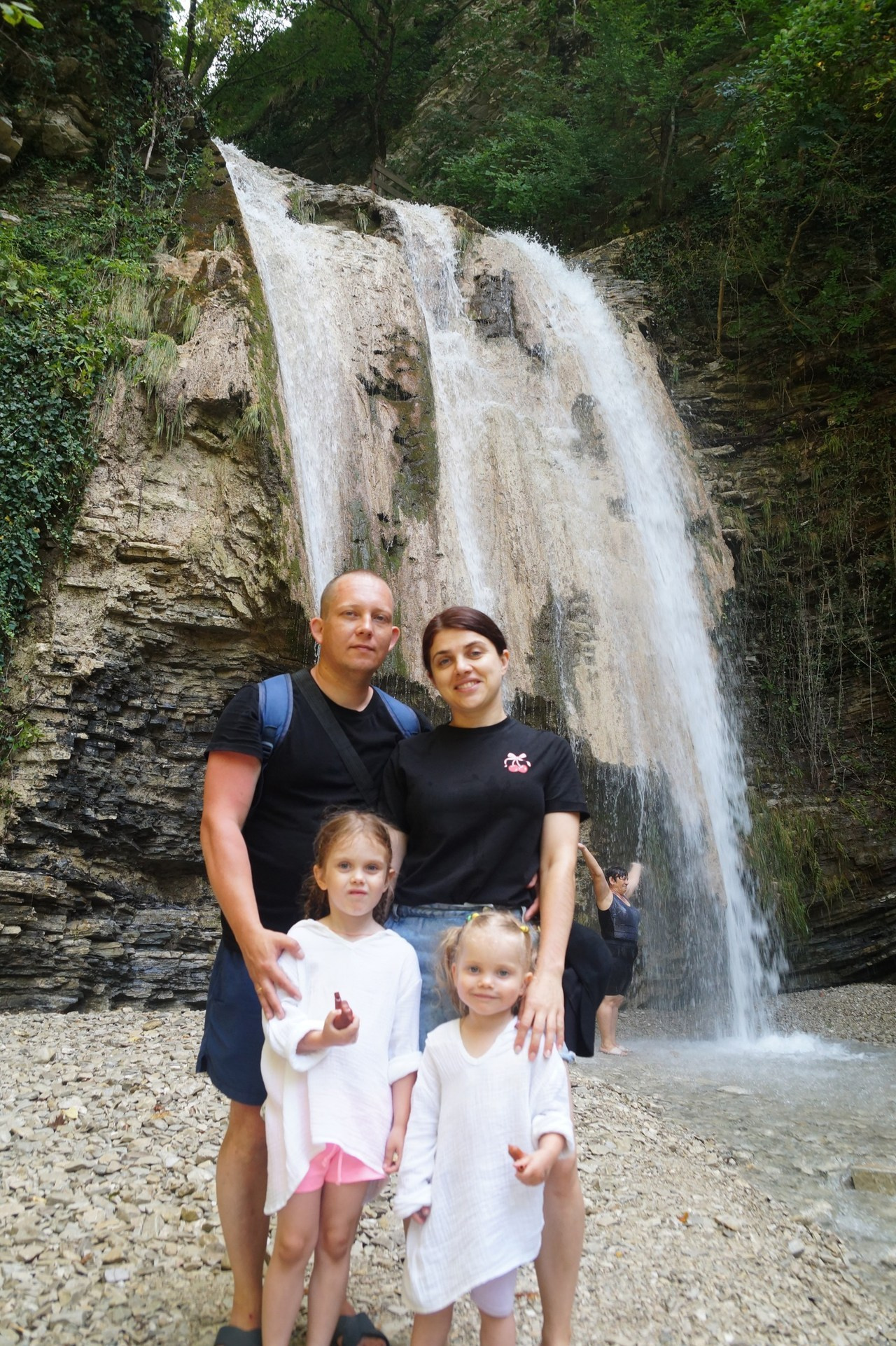 Отзывы. Фотограф Краснодара, фотограф в парке Галецкого.репортажный фотограф. детский фотограф, свадебный фотограф. профессиональный фотограф