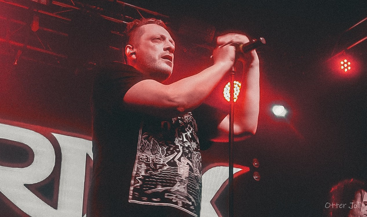 Screens. Концертный репортёр Валерия Сафина