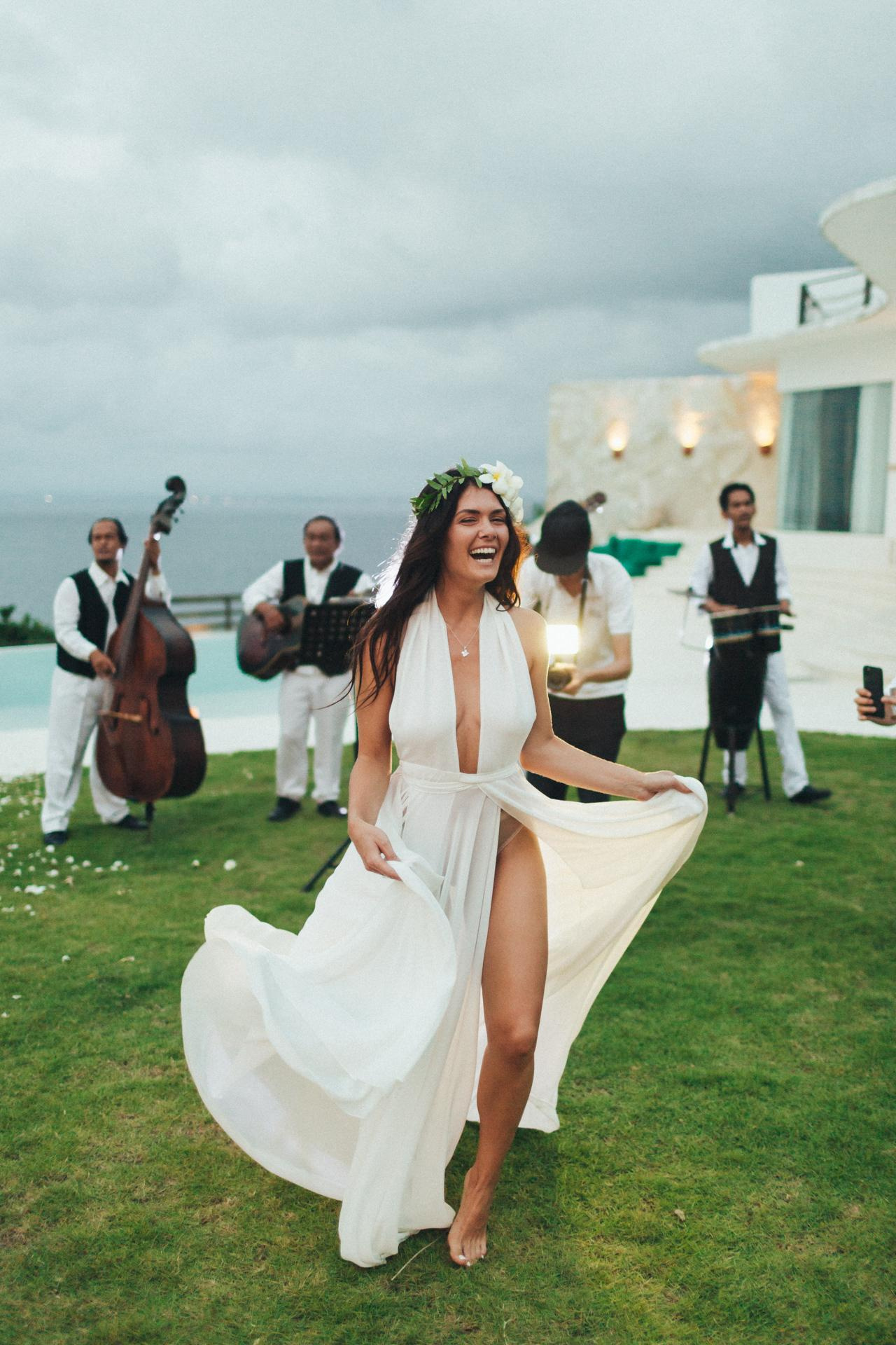 Mary and Oleg. Wedding photographer in Bali