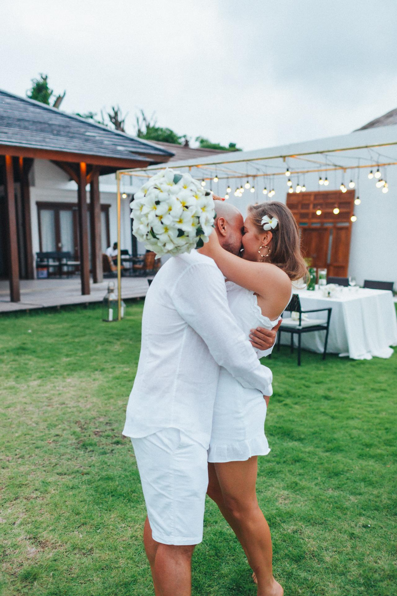 Mary and Oleg. Wedding photographer in Bali