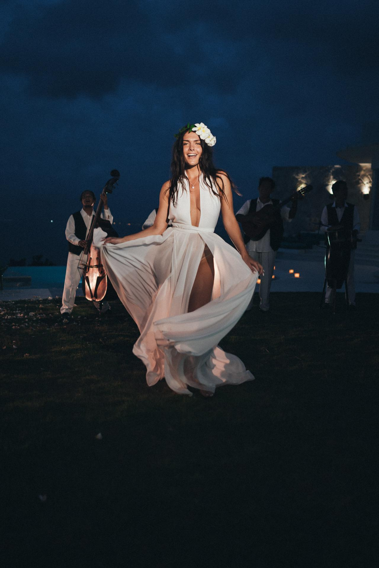 Mary and Oleg. Wedding photographer in Bali