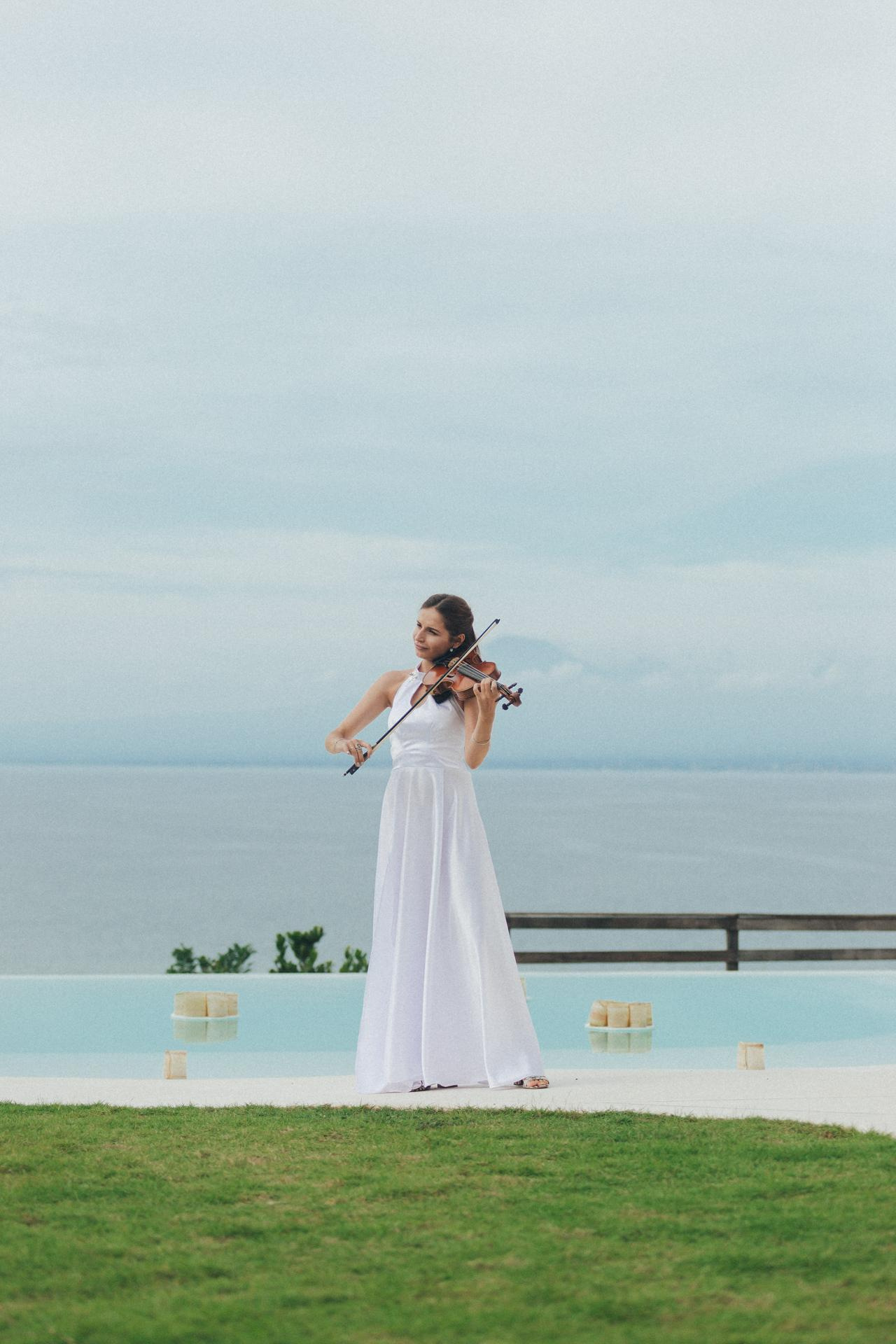 Mary and Oleg. Wedding photographer in Bali