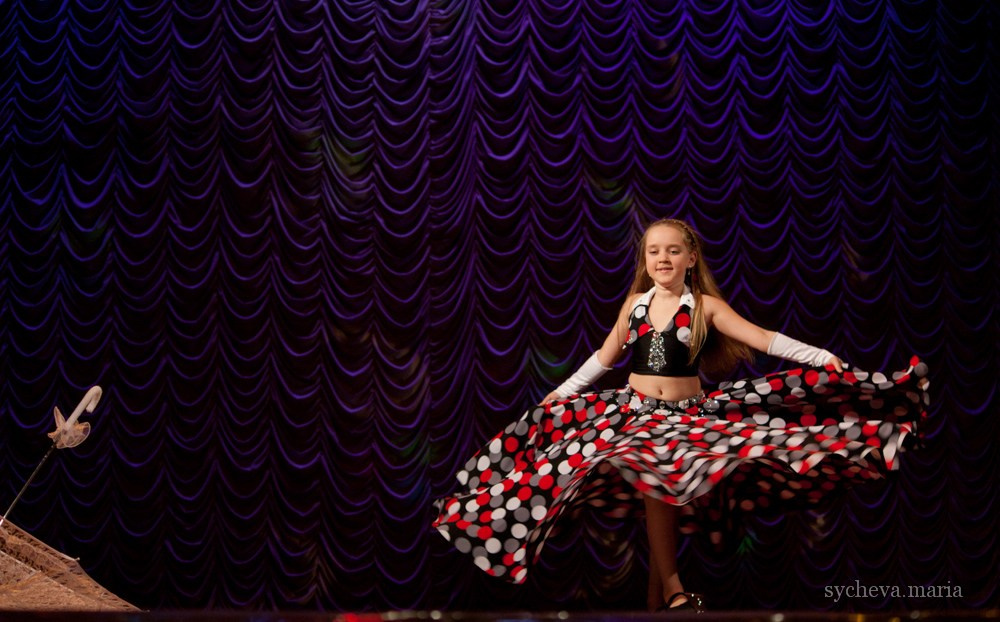Амира. Детский концерт. Детский и семейный фотограф, фотограф мероприятий Нижний Новгород