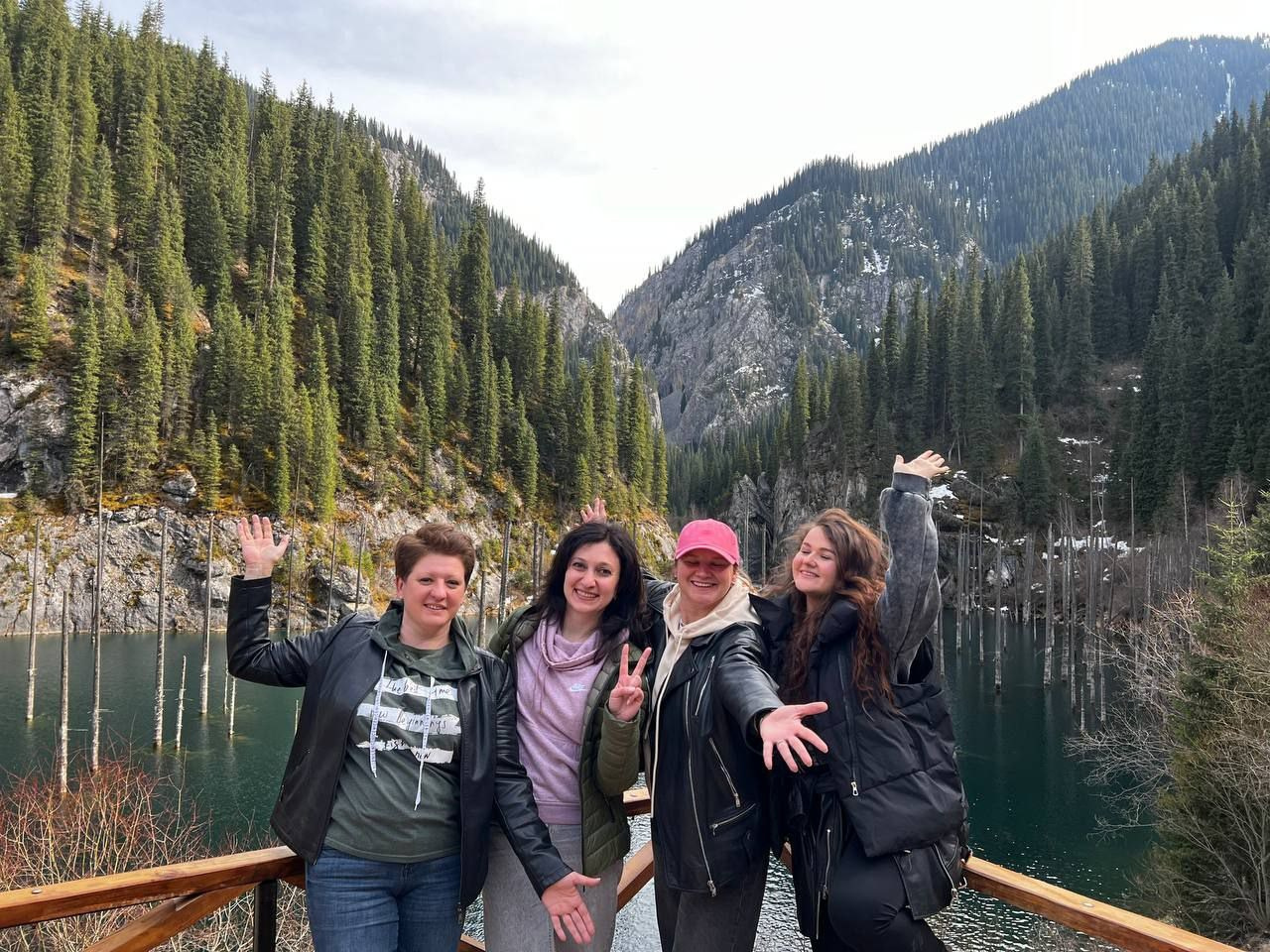 Озеро Кайынды в Казахстане. Затопленный лес. История и почему стоит посетить