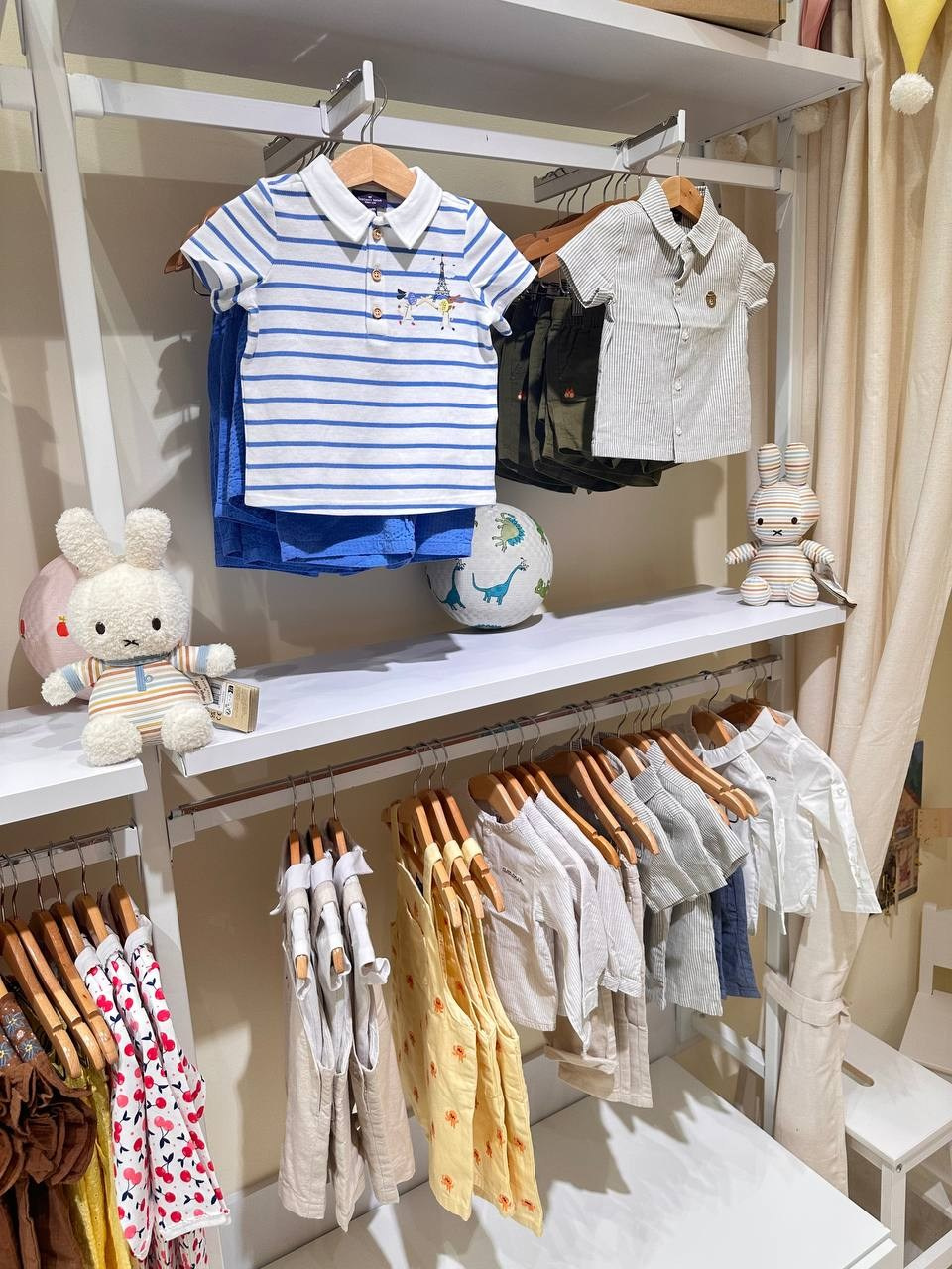 Herzliya, 7Stars Mall. Olga Goldina architectural interior design, styling and staging