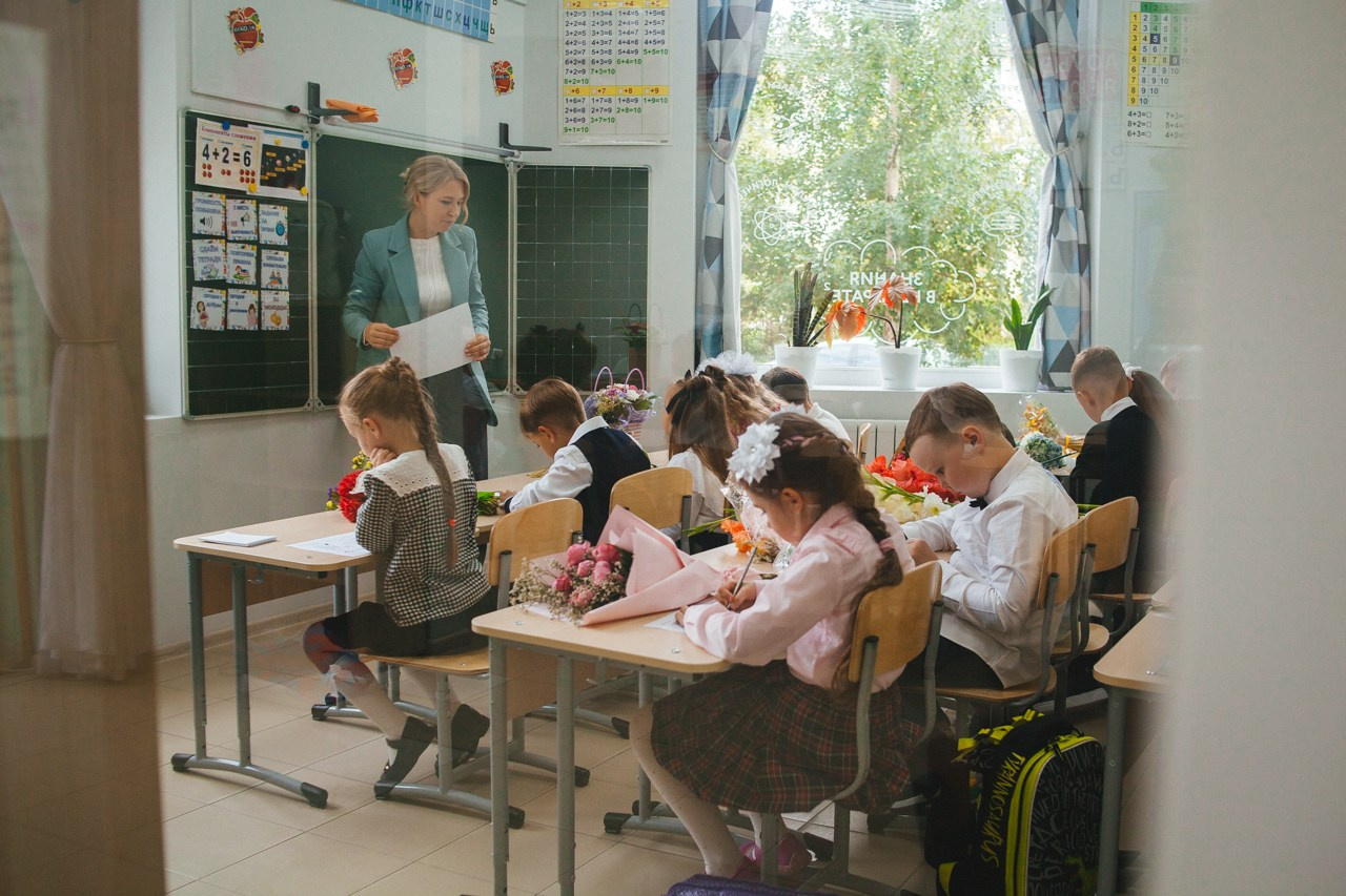 1 сентября в «Квадратике». Семейный фотограф во Всеволожске и Санкт-Петербурге Юлия Капустина