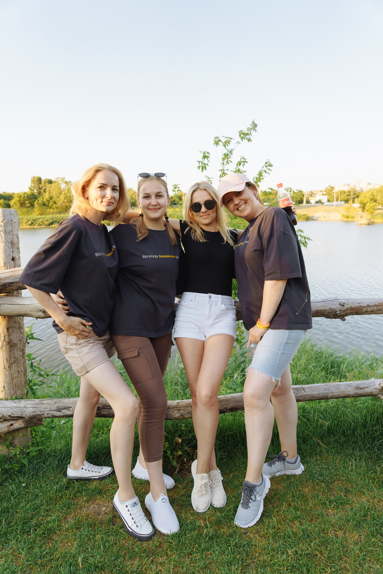 Неформальная встреча компании Блинбери-Сушивесла. Событийный фотограф Максим Бескоровайновнов