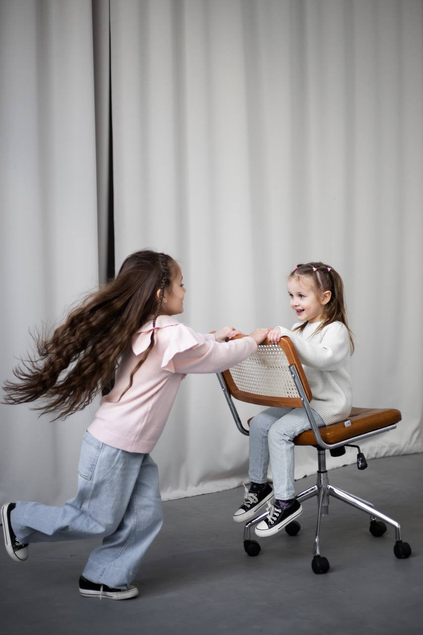 Ника и Вика. Фотограф Марина