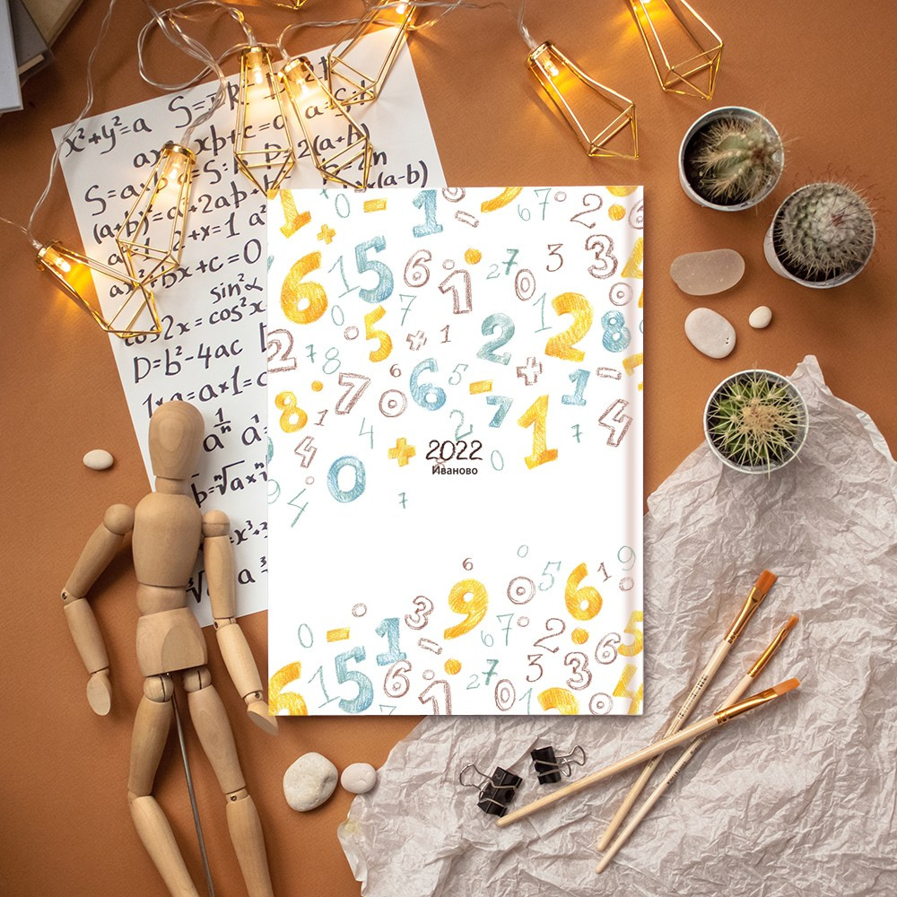 Выпускные альбомы в школу 4 класс 1 разворот супер мини заказать Иваново Ярославле Костроме Владимире. Выпускные альбомы в Иваново в детский сад и школу. Александр и Светлана Янкины