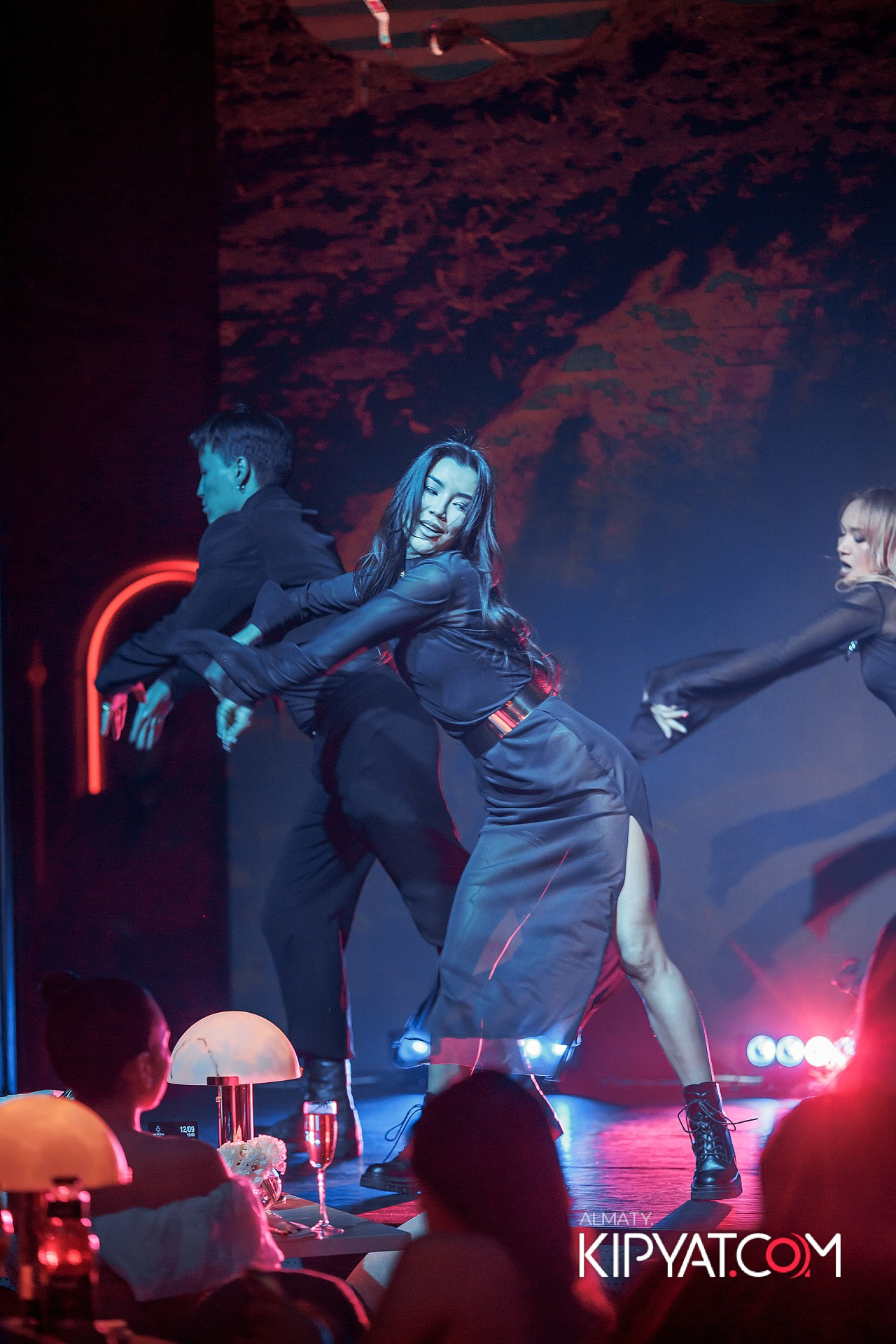 QUEEN. КИПЯТКОМ АЛМАТЫ!