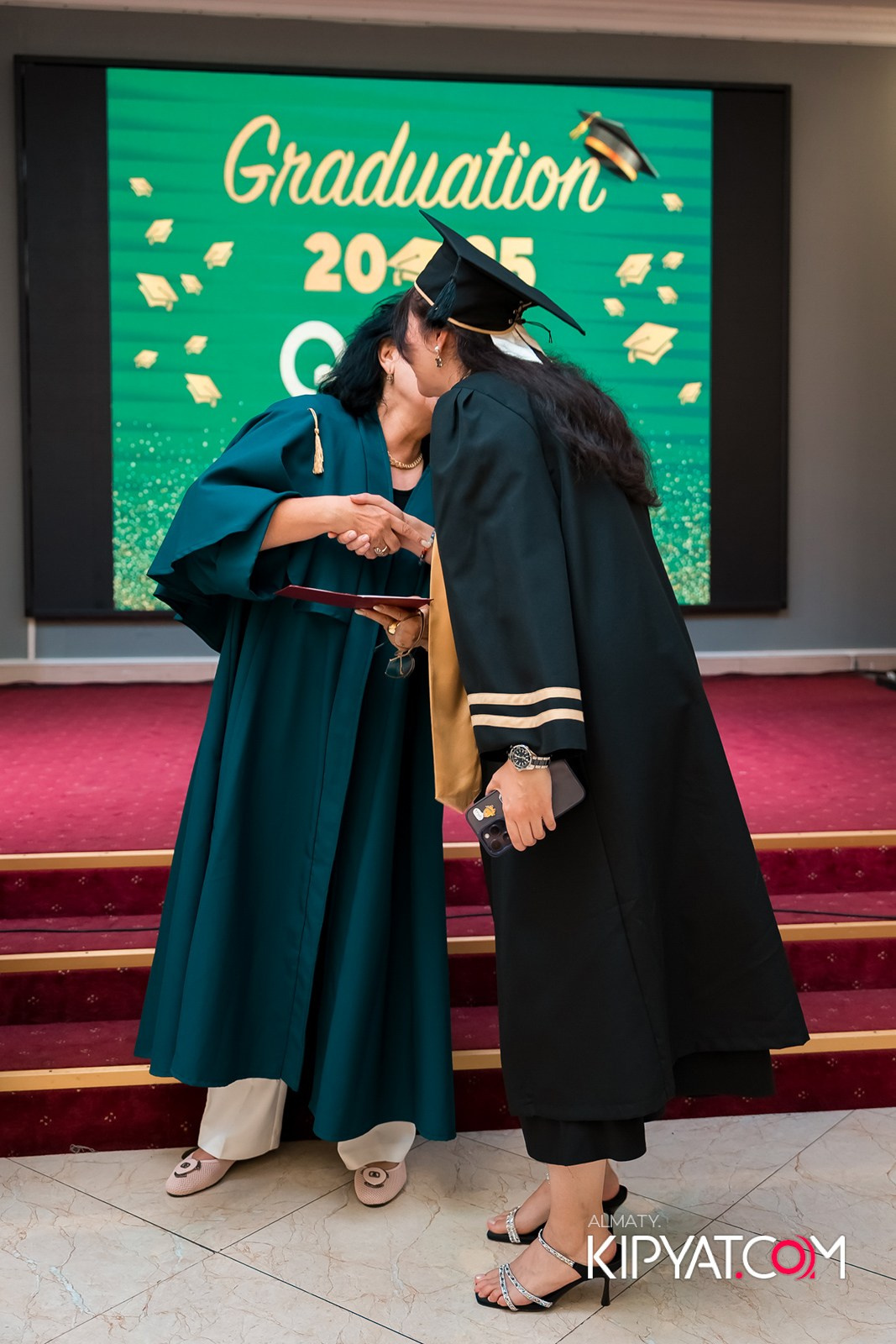 GRADUATION 2025 Q UNIVERSITY. КИПЯТКОМ АЛМАТЫ!