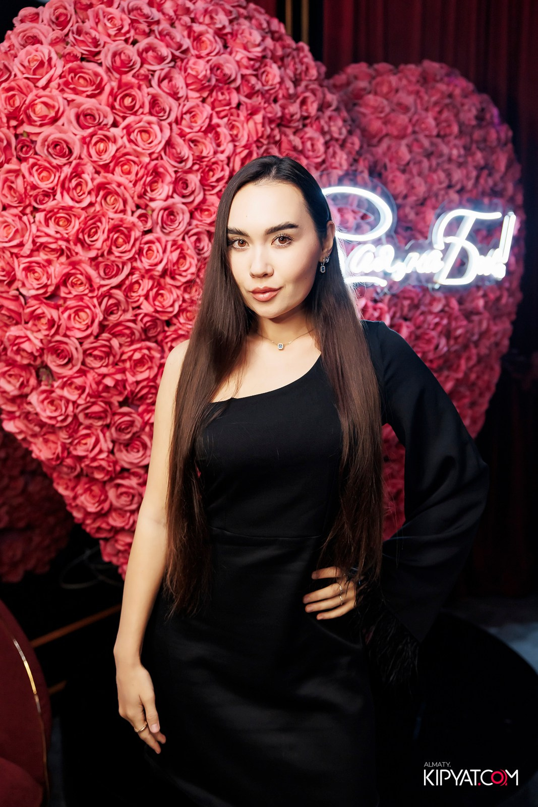 ЗАЯ, НА БИС. КИПЯТКОМ АЛМАТЫ!