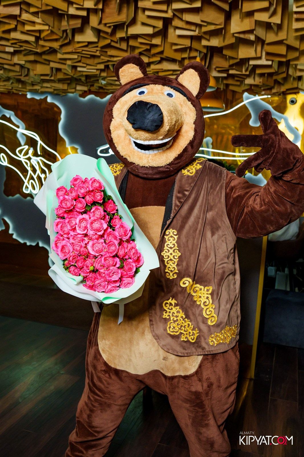 УХО И МЕДВЕДЬ НА САИНА. КИПЯТКОМ АЛМАТЫ!