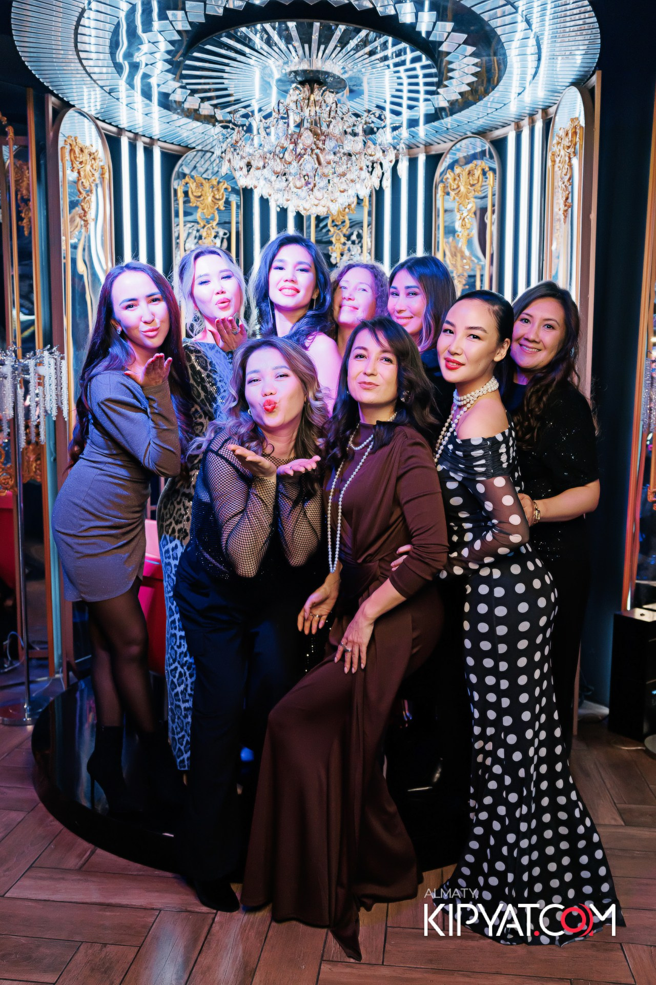 ЗАЯ, НА БИС. КИПЯТКОМ АЛМАТЫ!