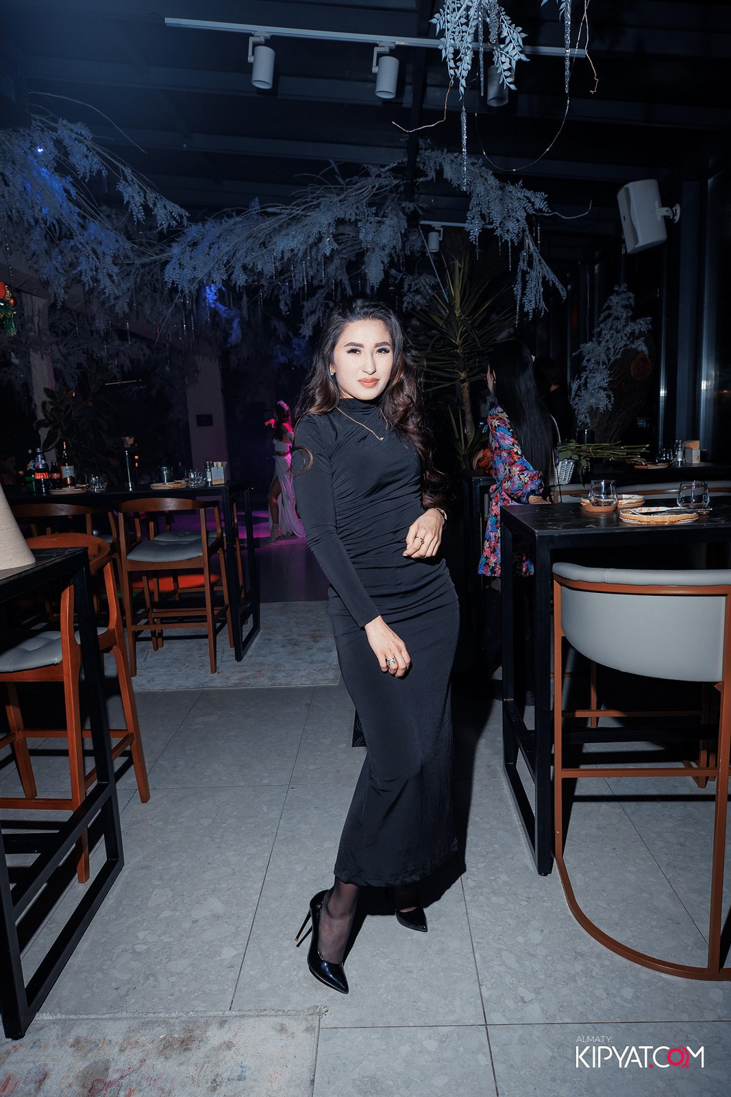 EDEN BAR & RESTAURANT. КИПЯТКОМ АЛМАТЫ!