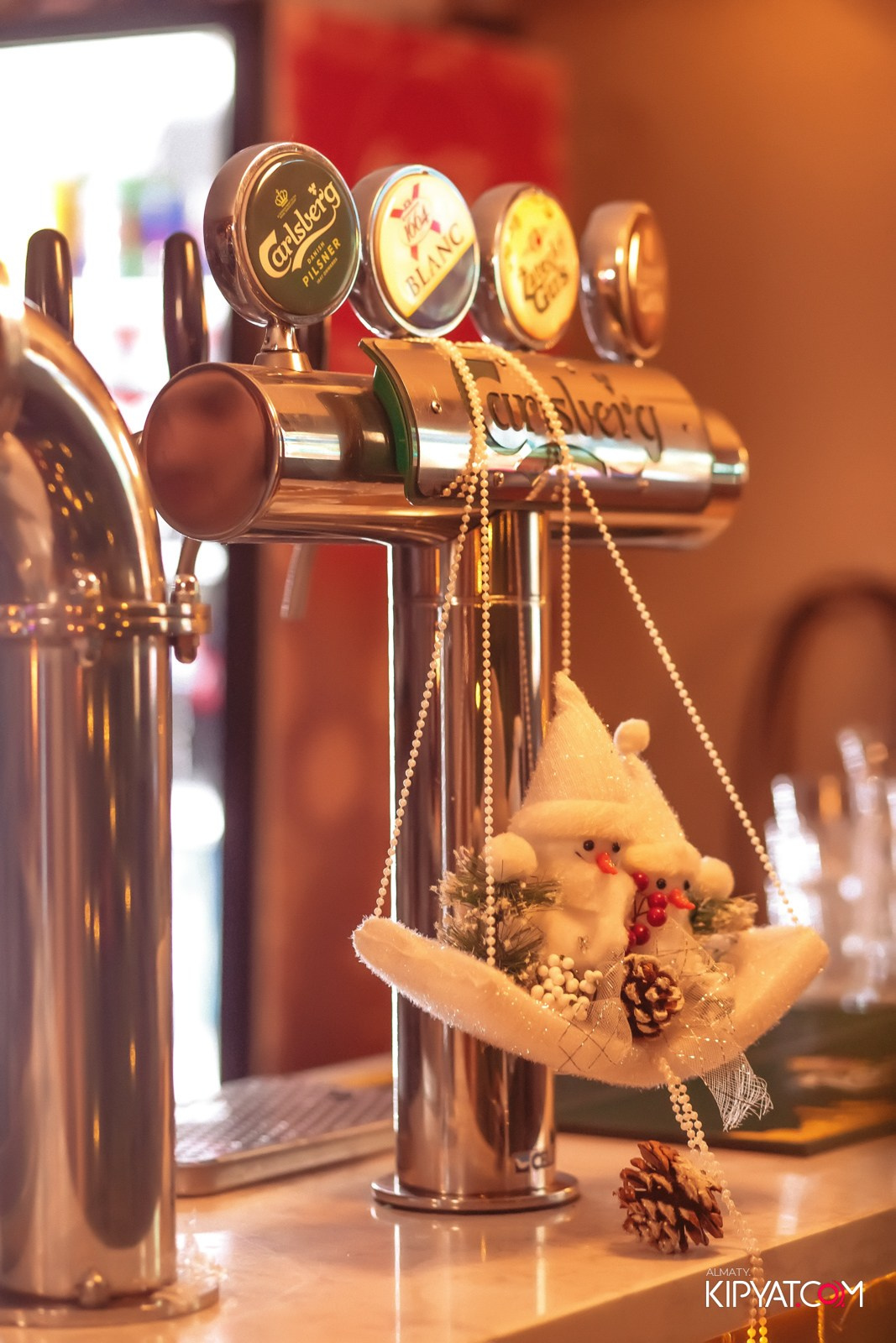 ГРУЗИНСКИЙ ДВОР. КИПЯТКОМ АЛМАТЫ!