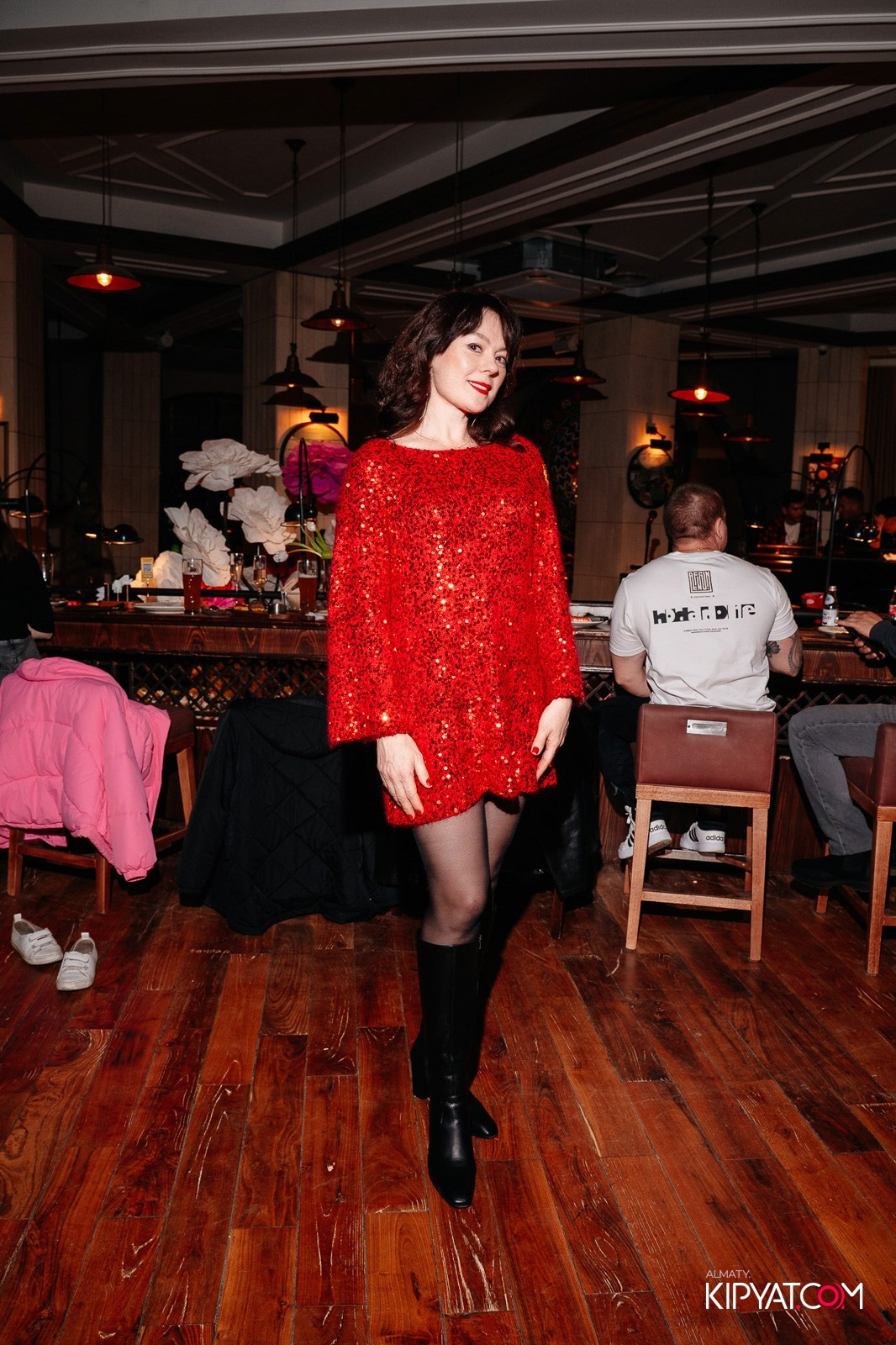 ЖИГУЛИ БАР. КИПЯТКОМ АЛМАТЫ!