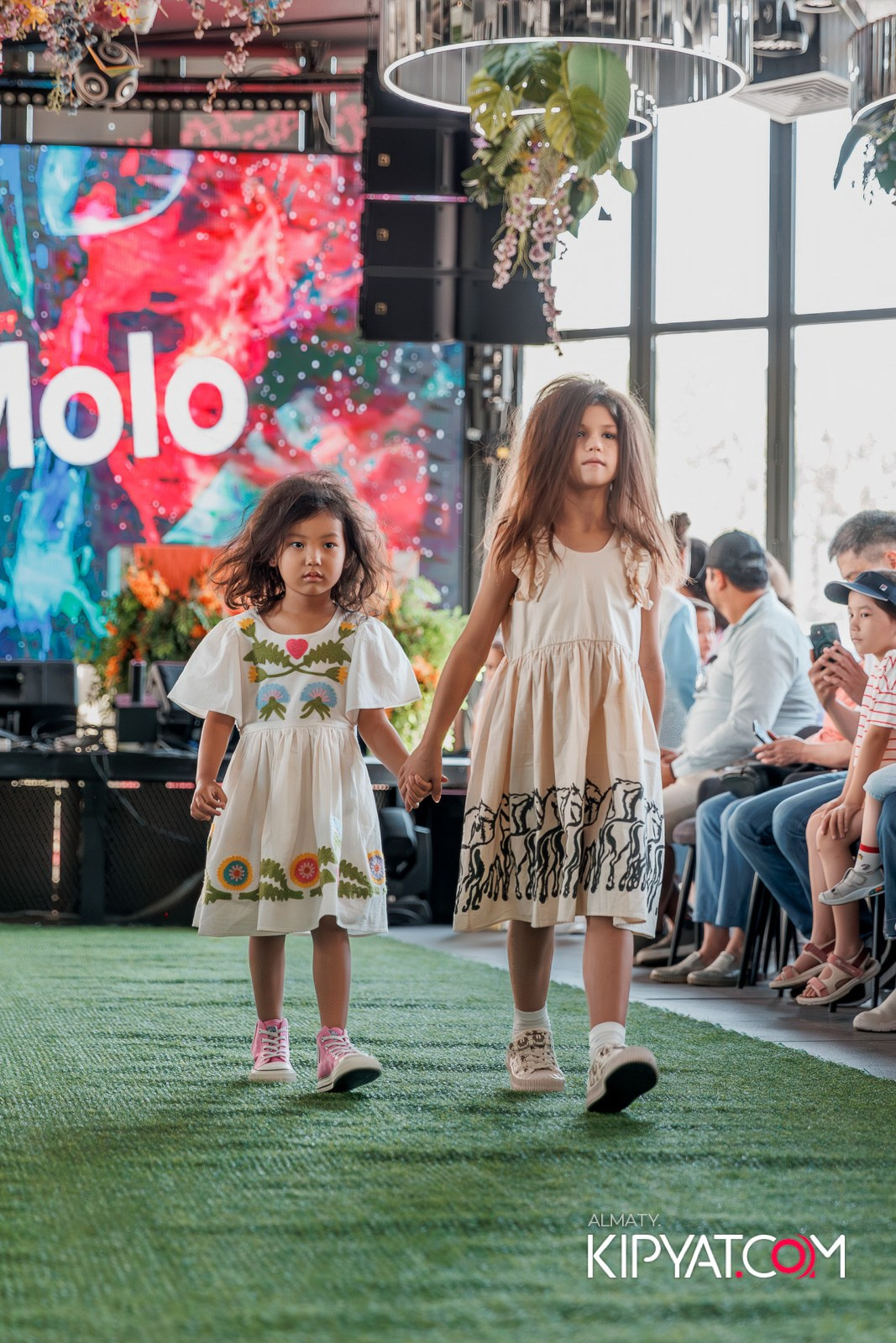 PROM KIDS FASHION SHOW. КИПЯТКОМ АЛМАТЫ!