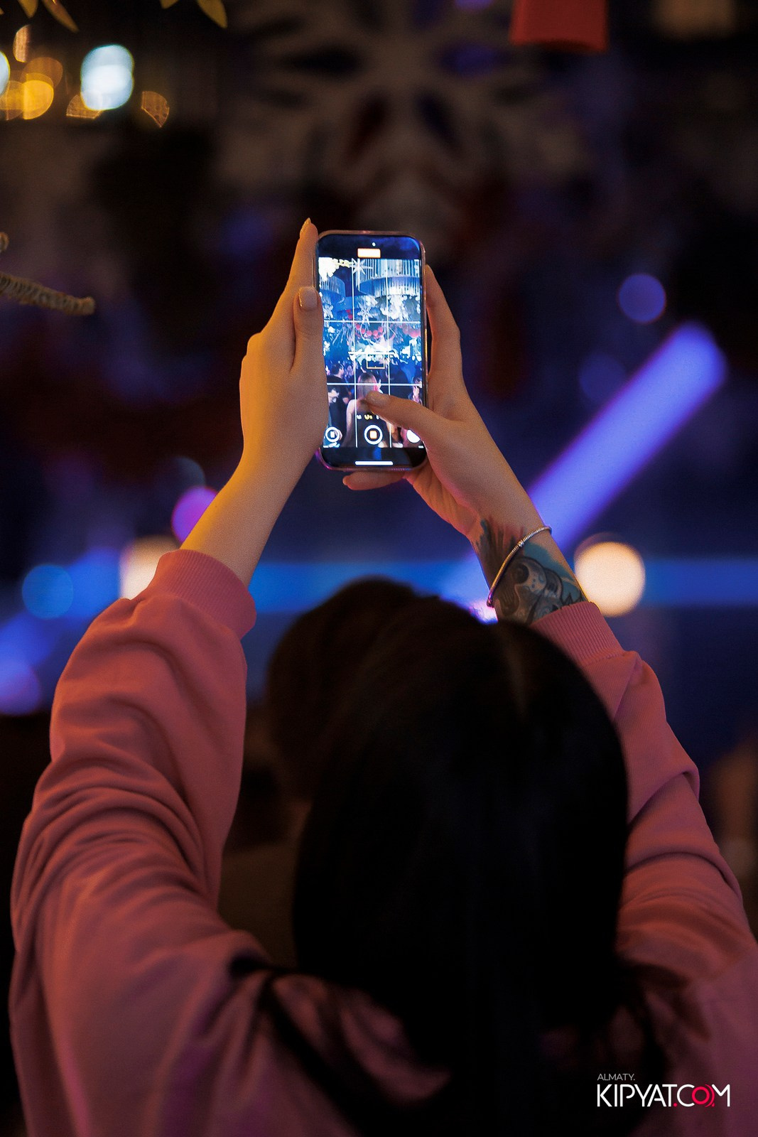 FRIENDS BAR & TERRACE. КИПЯТКОМ АЛМАТЫ! Фотосъемка мероприятий в Алматы