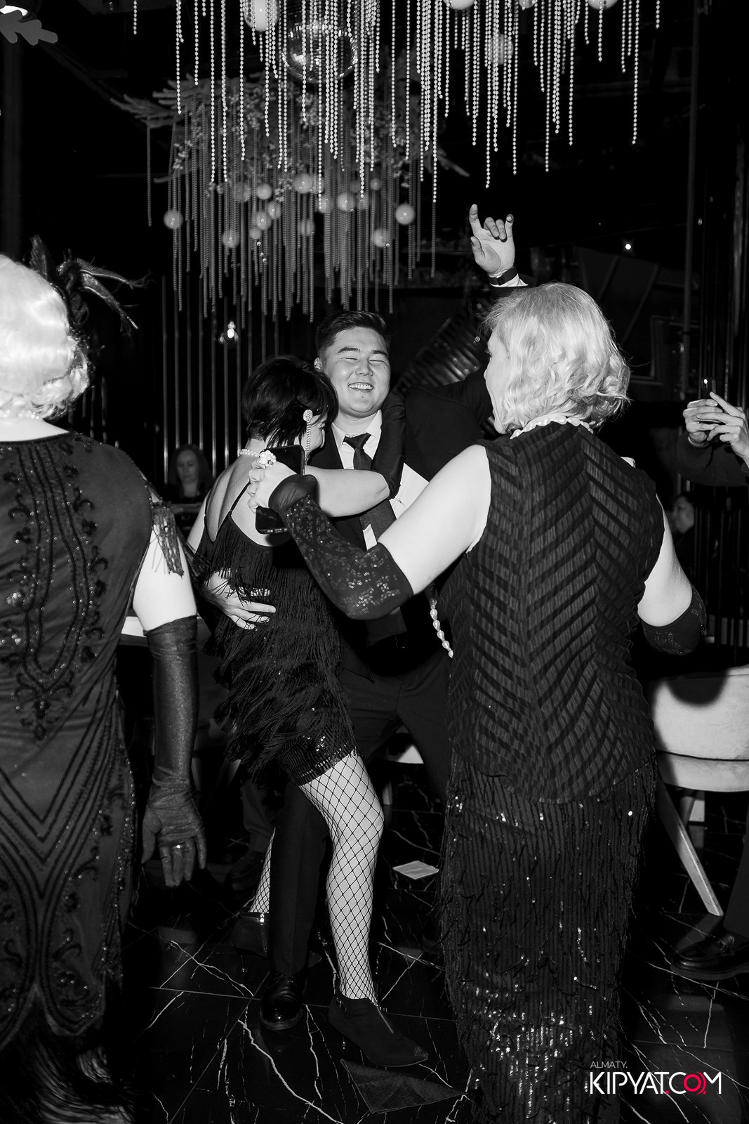 MOOD KARAOKE & TERRACE. КИПЯТКОМ АЛМАТЫ! Фотосъемка мероприятий в Алматы