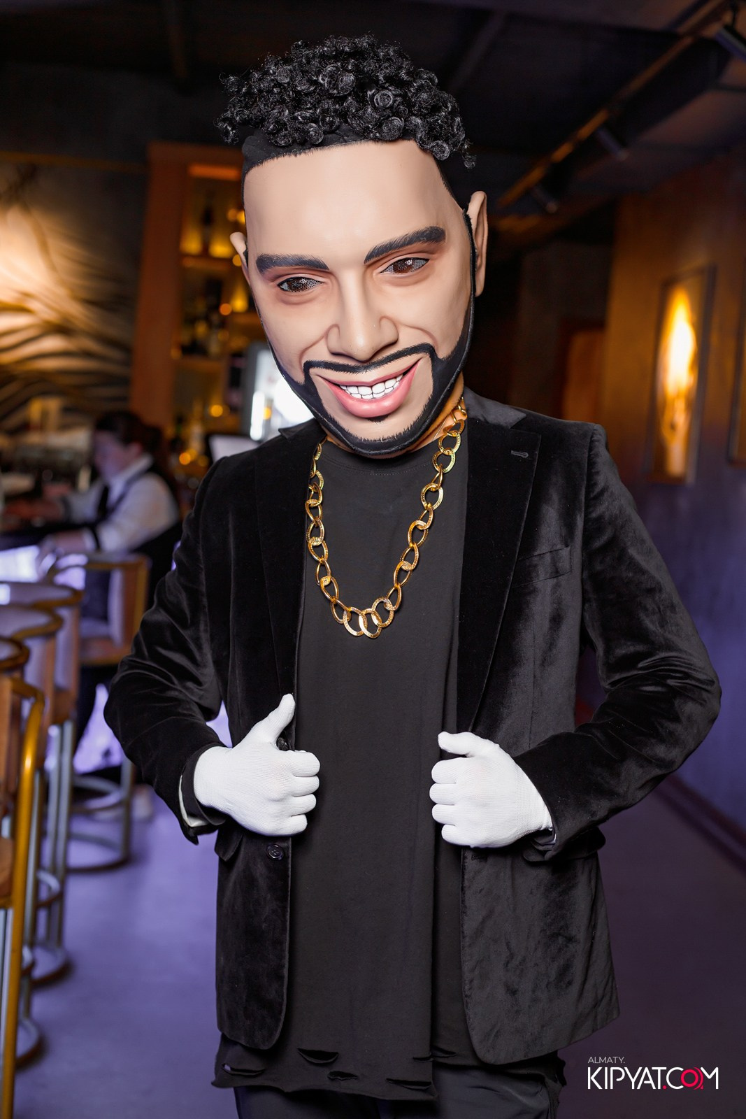 LAUREATE GRAND CAFE. КИПЯТКОМ АЛМАТЫ!