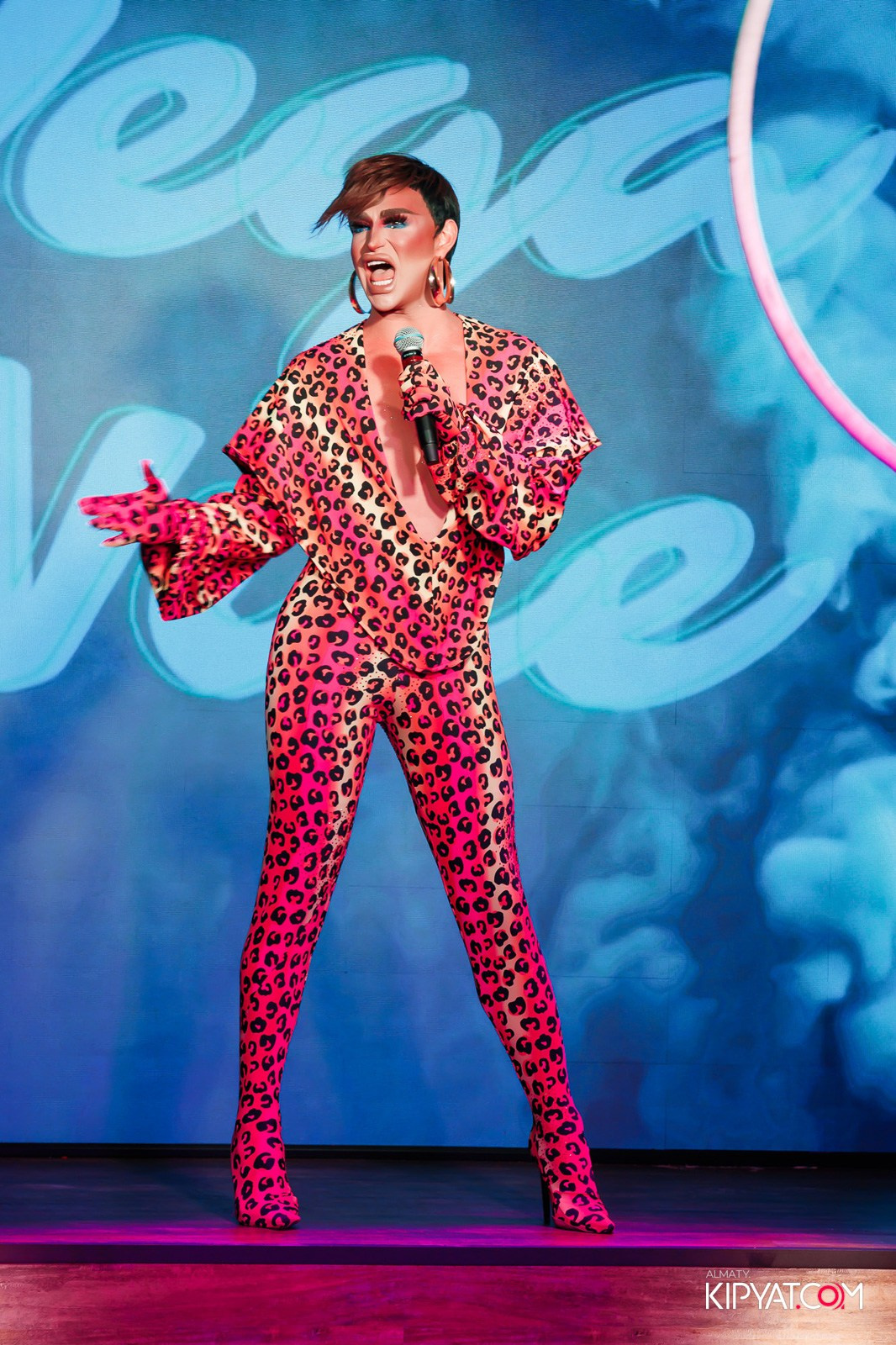 НОЧНОЙ КЛУБ ICON. КИПЯТКОМ АЛМАТЫ!