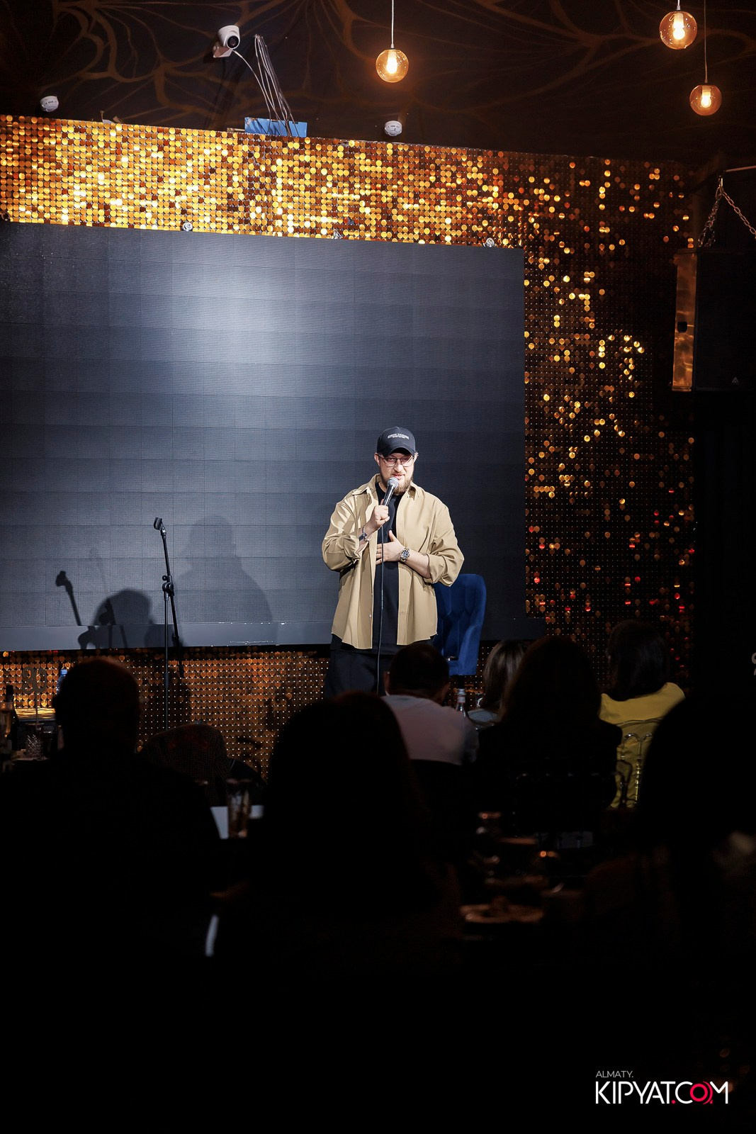 STAND UP КОНЦЕРТ АЛЕКСАНДА МЕРКУЛЬ. КИПЯТКОМ АЛМАТЫ! Фотосъемка мероприятий в Алматы
