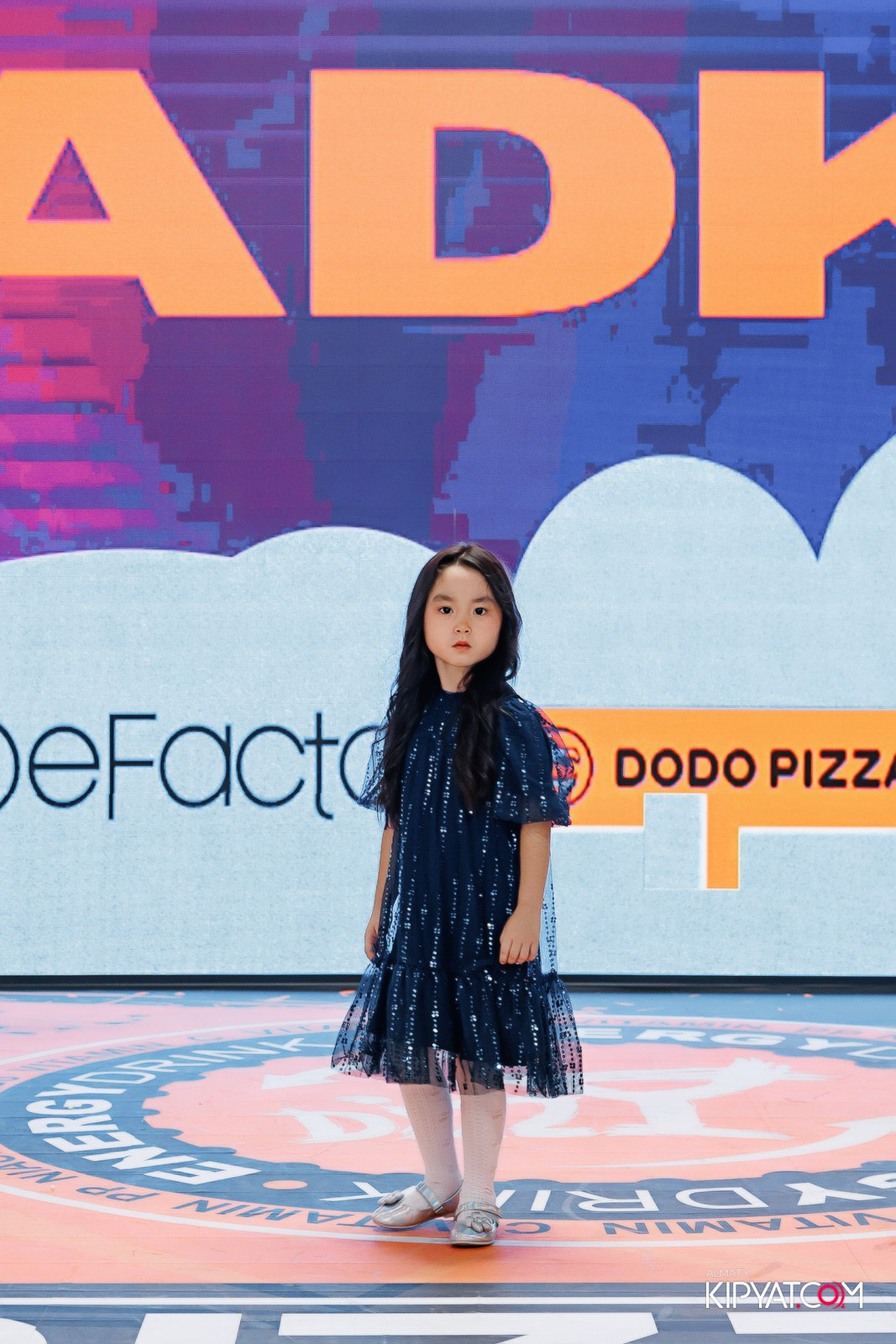 ДЕТСКИЙ МОДНЫЙ ПОКАЗ ОТ МОДЕЛЬНОГО АГЕНТСТВА «KIDSFACE». КИПЯТКОМ АЛМАТЫ!