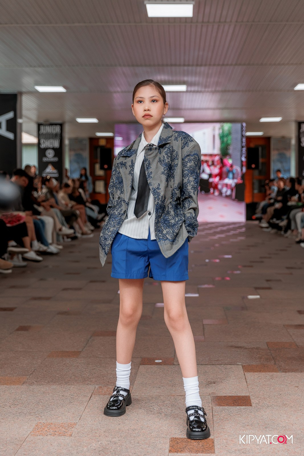 JUNIOR FASHION SHOW. КИПЯТКОМ АЛМАТЫ!