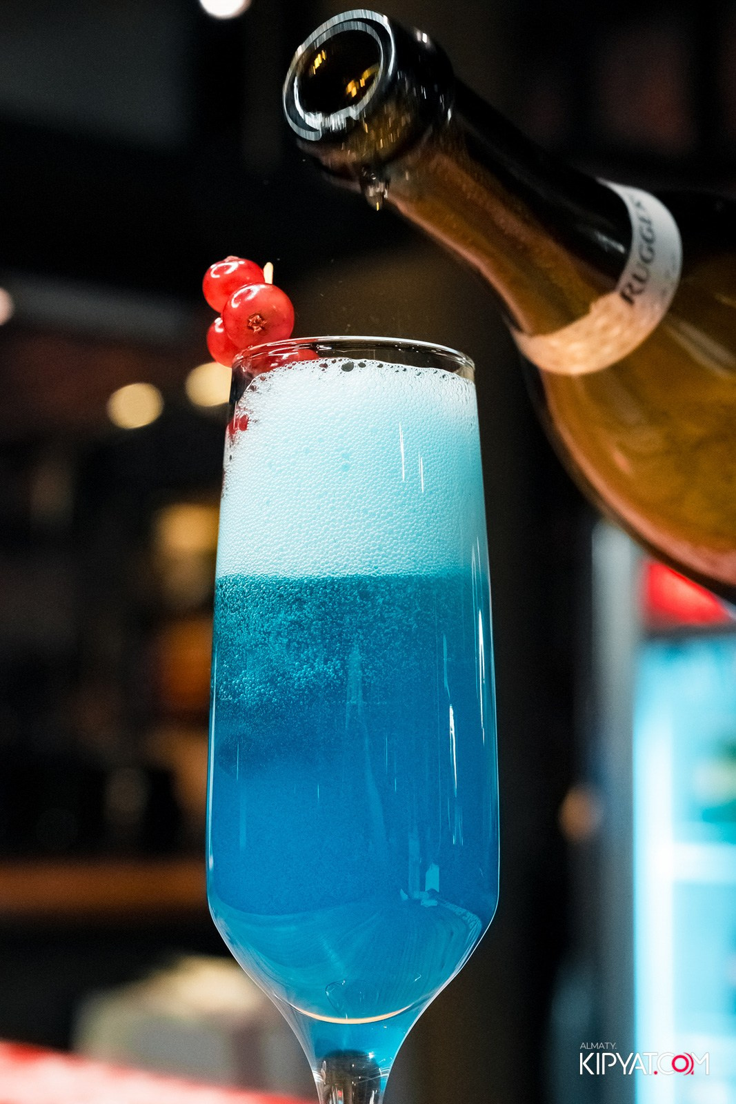 THE ESTATE КАРАОКЕ 1 ГОД. КИПЯТКОМ АЛМАТЫ!