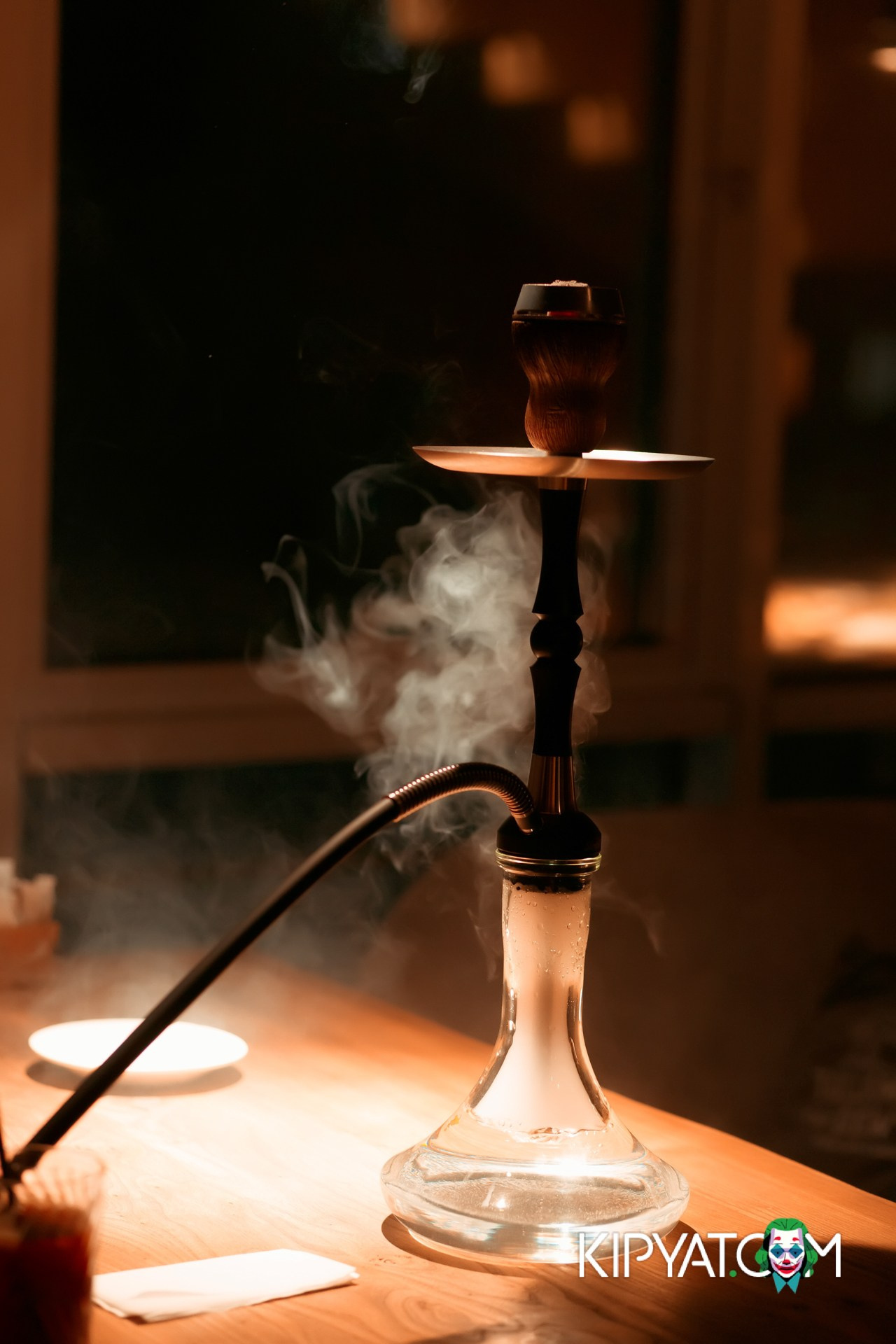 TO HE MOON LOUNGE & HOOKAN. КИПЯТКОМ АЛМАТЫ!