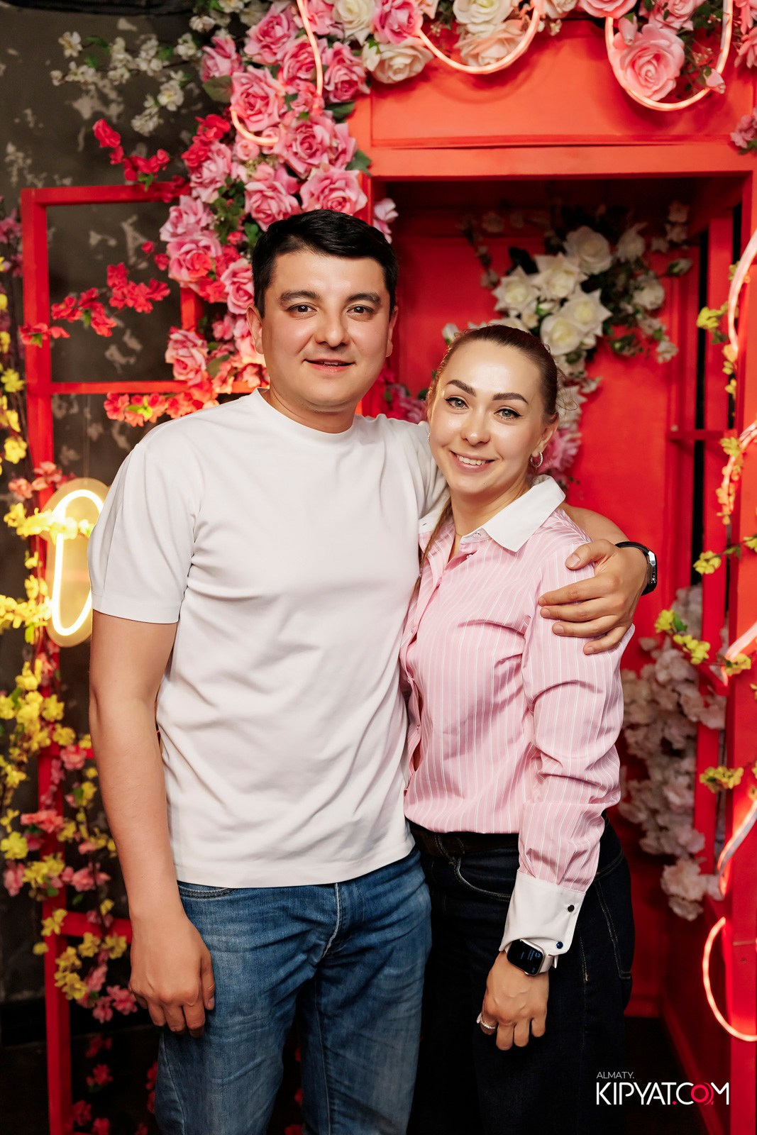 МУЗЫКАЛЬНОЕ ЛОТО В HIT RETRO. КИПЯТКОМ АЛМАТЫ! Фотосъемка мероприятий в Алматы