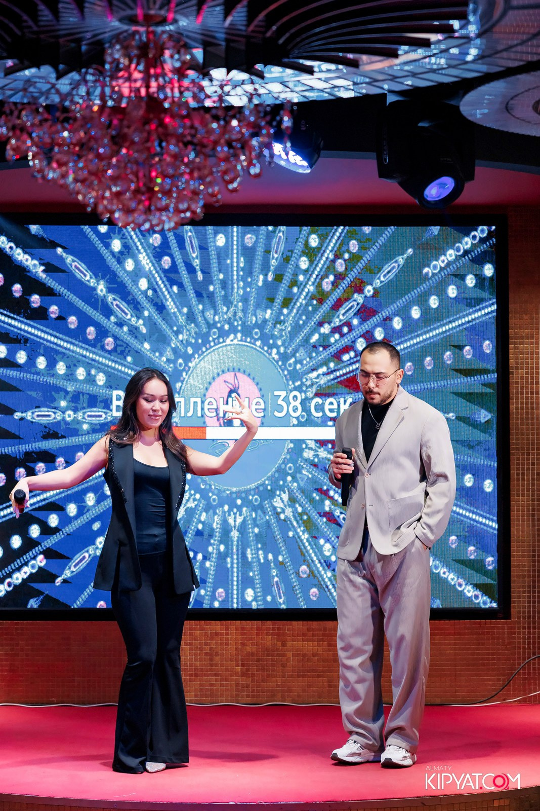 ЗАЯ, НА БИС. КИПЯТКОМ АЛМАТЫ!