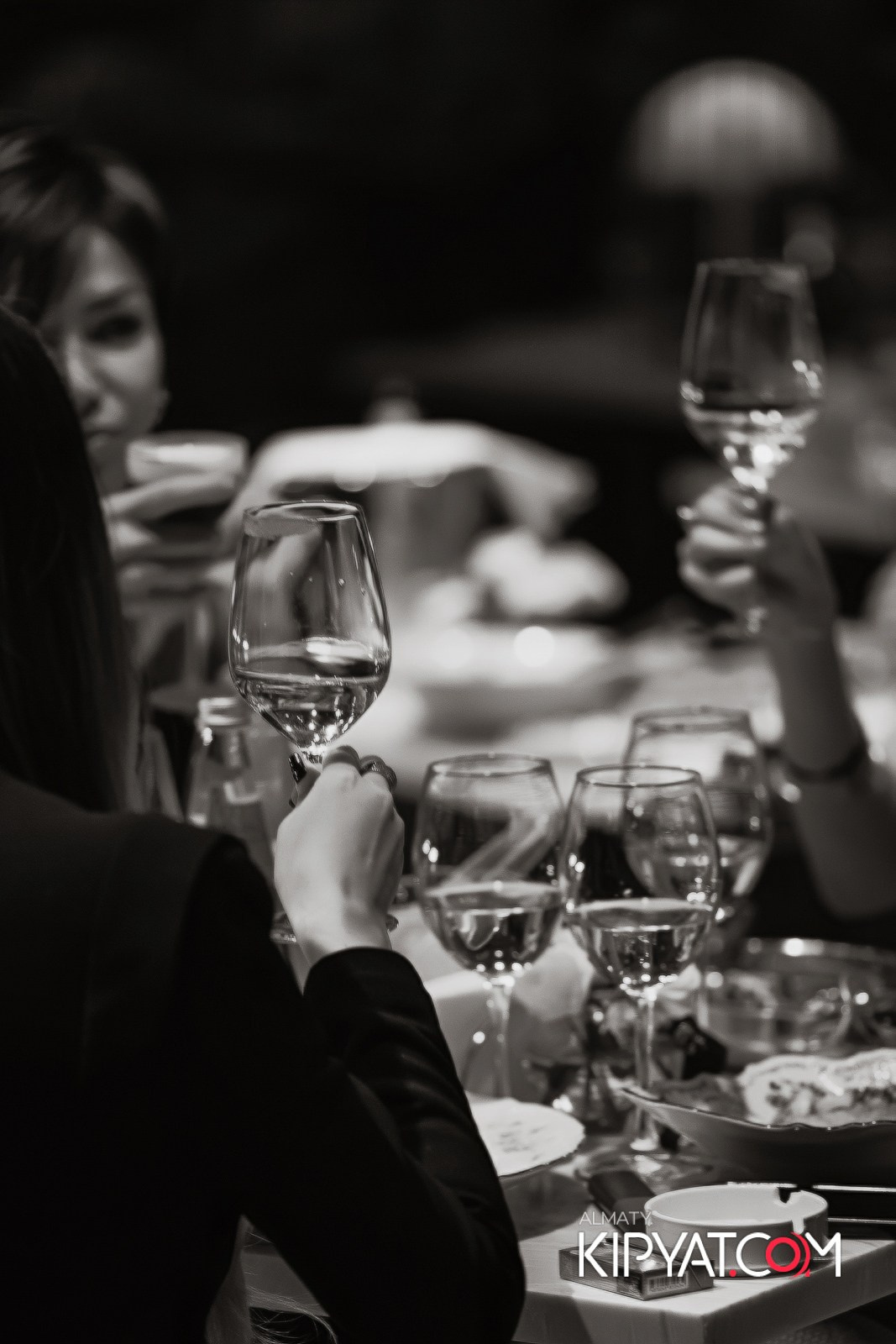 QUEEN. КИПЯТКОМ АЛМАТЫ!