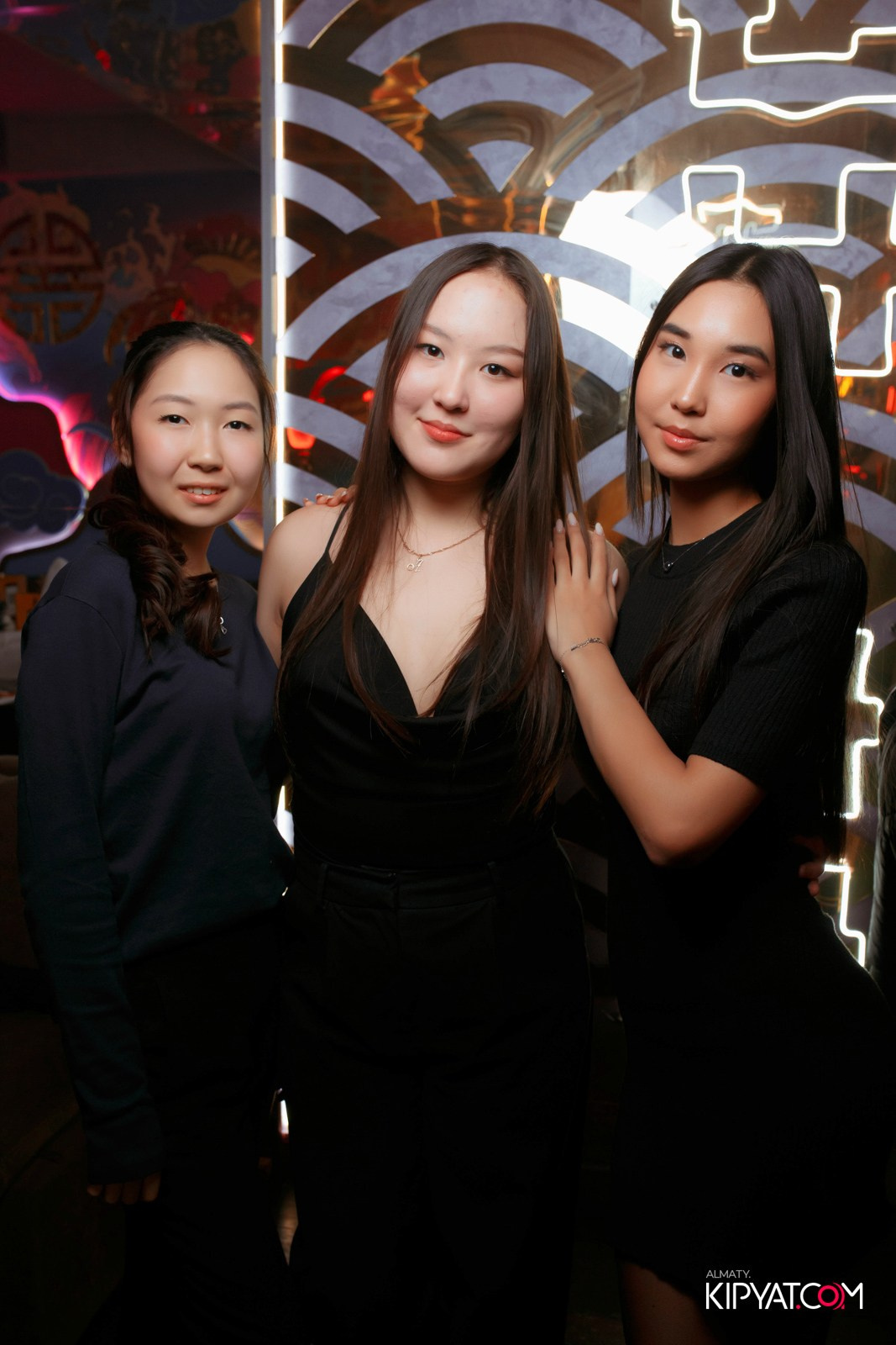 УХО И МЕДВЕДЬ НА САИНА. КИПЯТКОМ АЛМАТЫ!