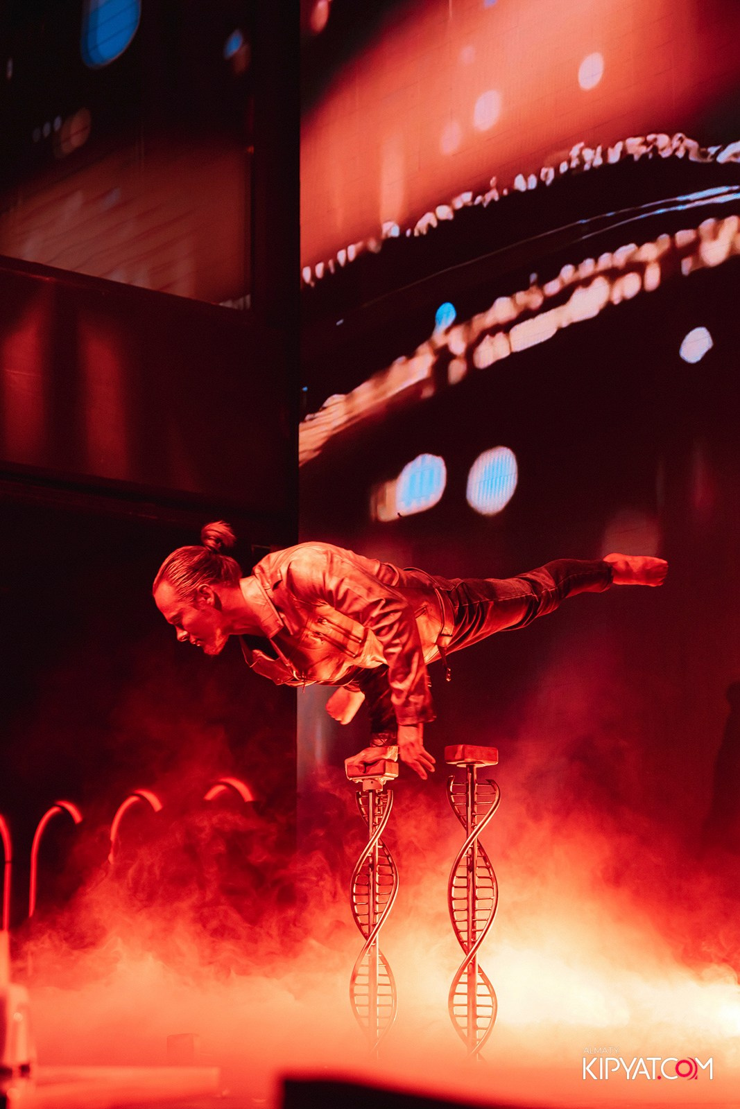 QUEEN. КИПЯТКОМ АЛМАТЫ!