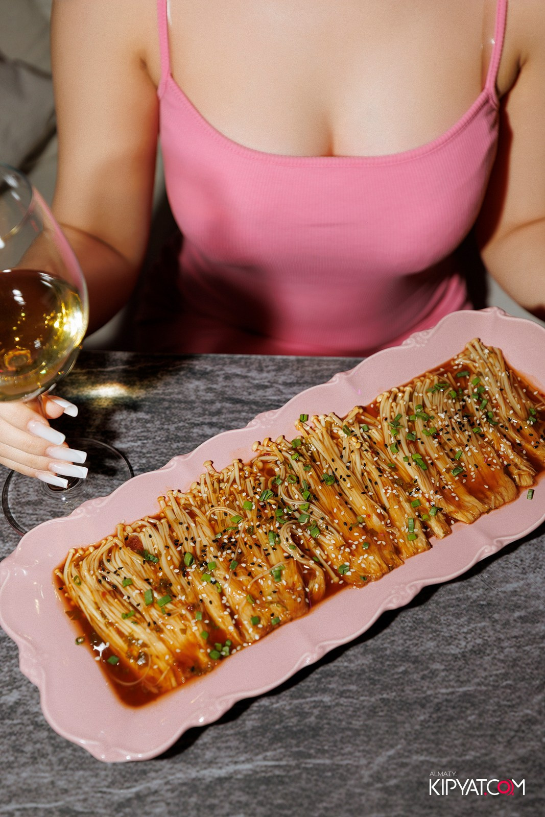 FRIENDS BAR & TERRACE. КИПЯТКОМ АЛМАТЫ! Фотосъемка мероприятий в Алматы