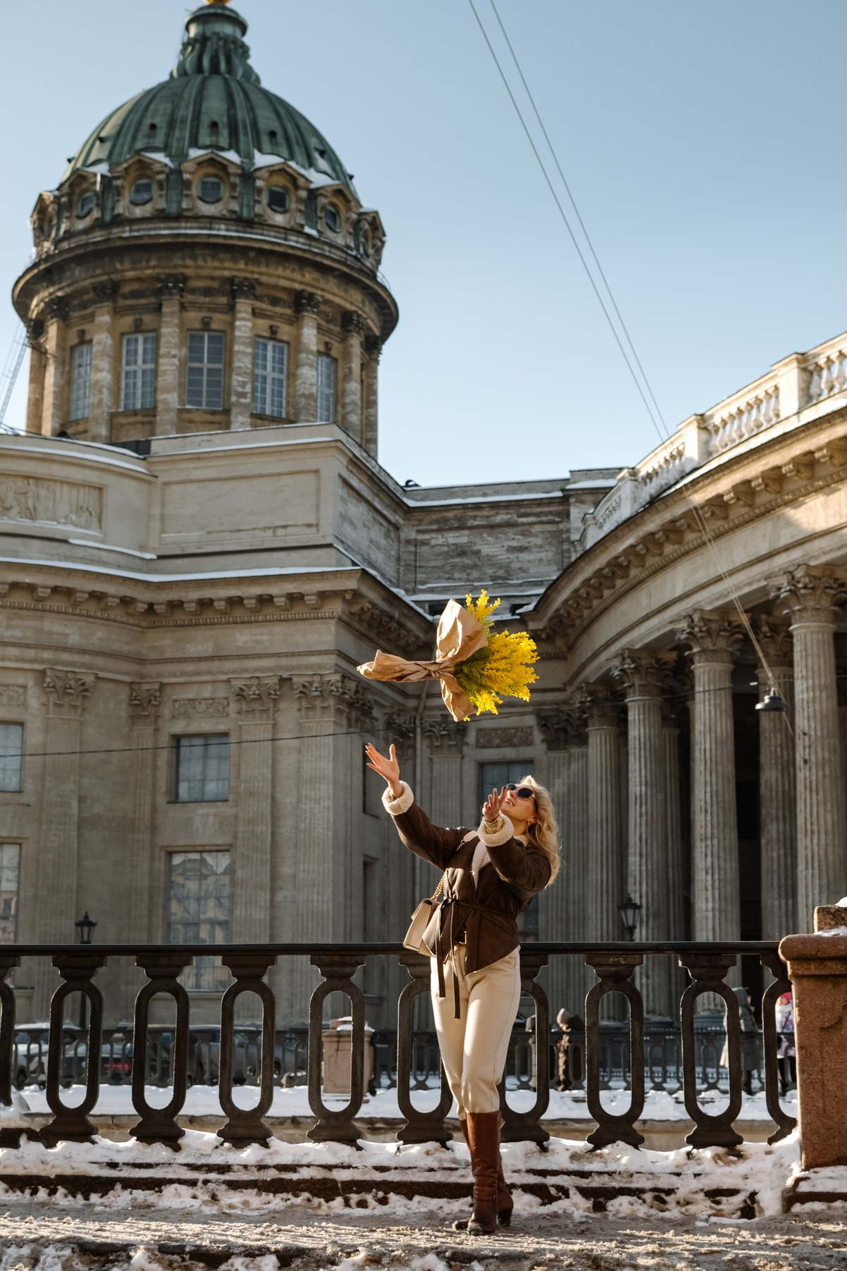Весна. Прогулка с цветами. Свадебный и семейный фотограф в Санкт-Петербурге Елена Худякова