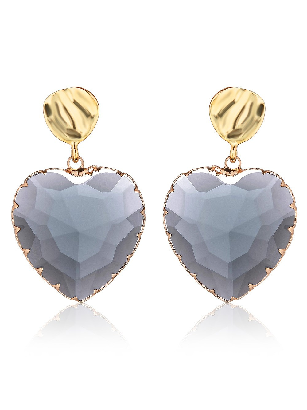 Предметная съёмка бижутерии для маркеплейсов. Съёмка украшений в Москве. Предметный фотограф Константин Агафонов — предметная съёмка и фотосъёмка в Москве