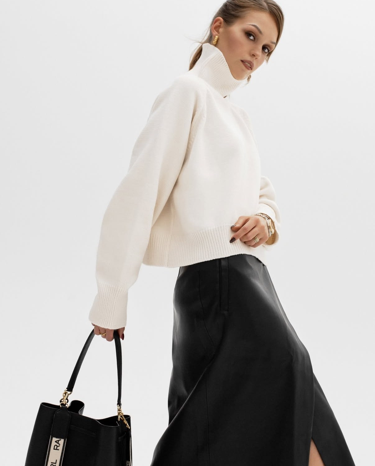 Для бренда DAMICHA. Фотограф для людей и их брендов