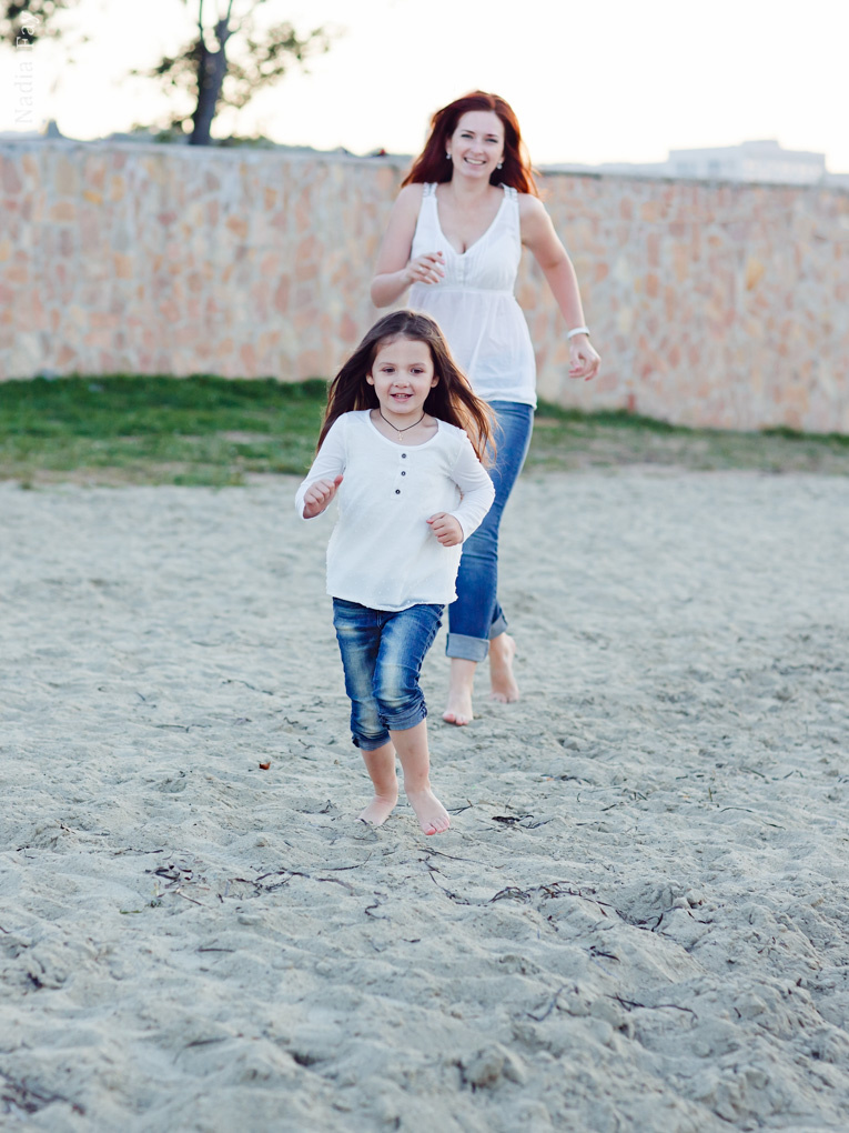 Натешенька и ее семья (набережная ДВФУ). Nadia Fay