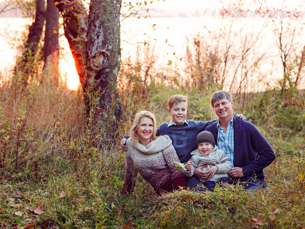 Оксаночка и ее семья (осень). Nadia Fay