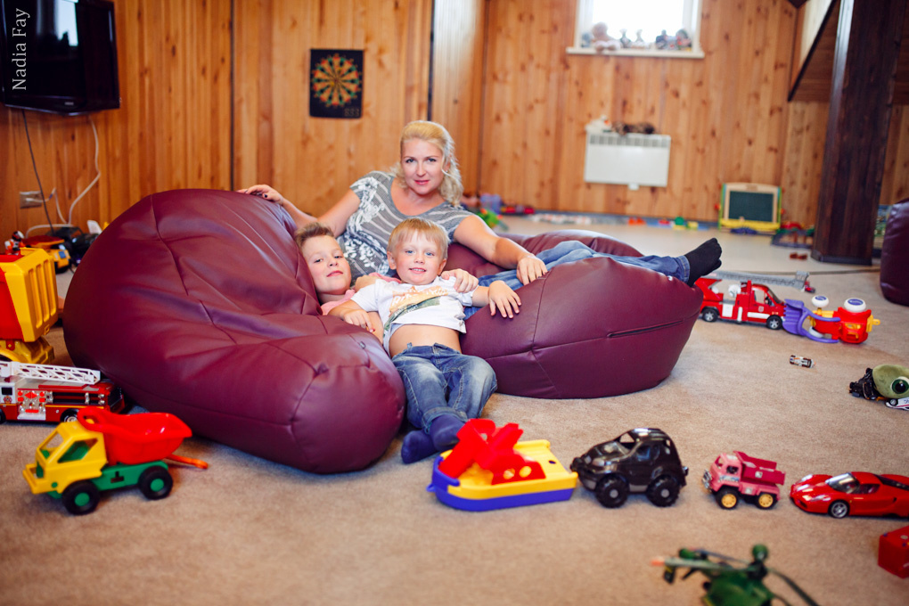 Оксаночка и ее семья (новый год). Nadia Fay