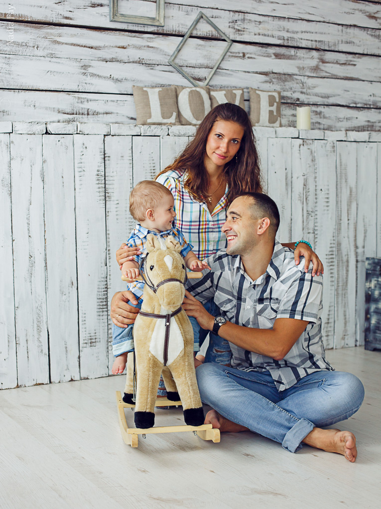 Оля, Максим, Ярик. Nadia Fay