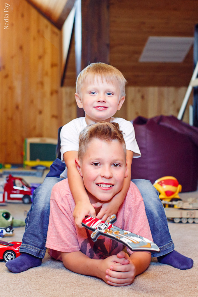 Оксаночка и ее семья (новый год). Nadia Fay