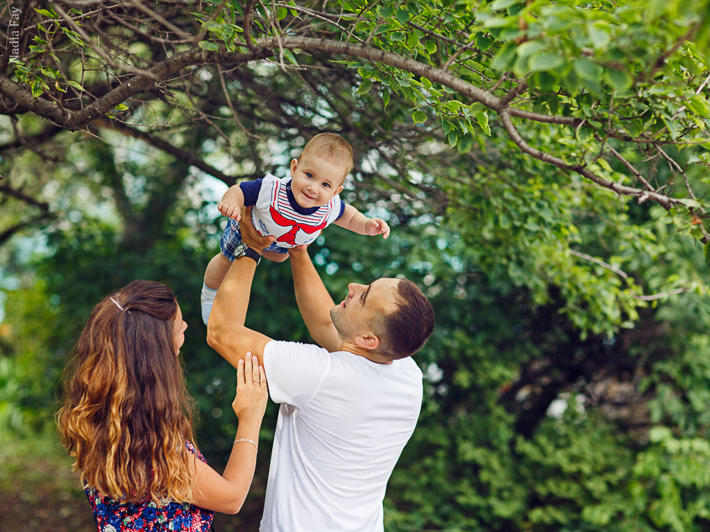 Оля, Максим, Ярик. Nadia Fay